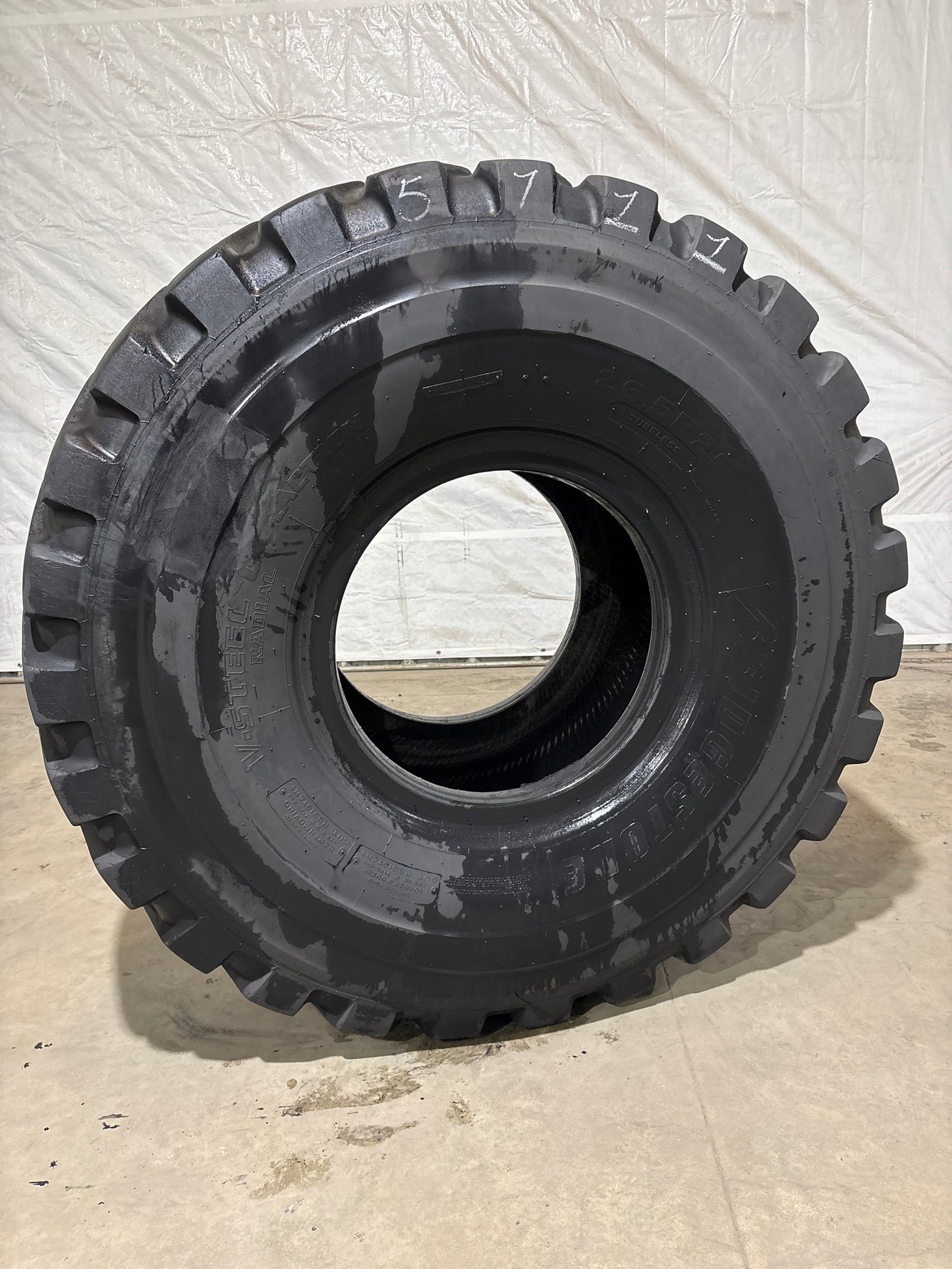 26.5R25 BRIDGESTONE V-STEEL L-TRACTION #5711