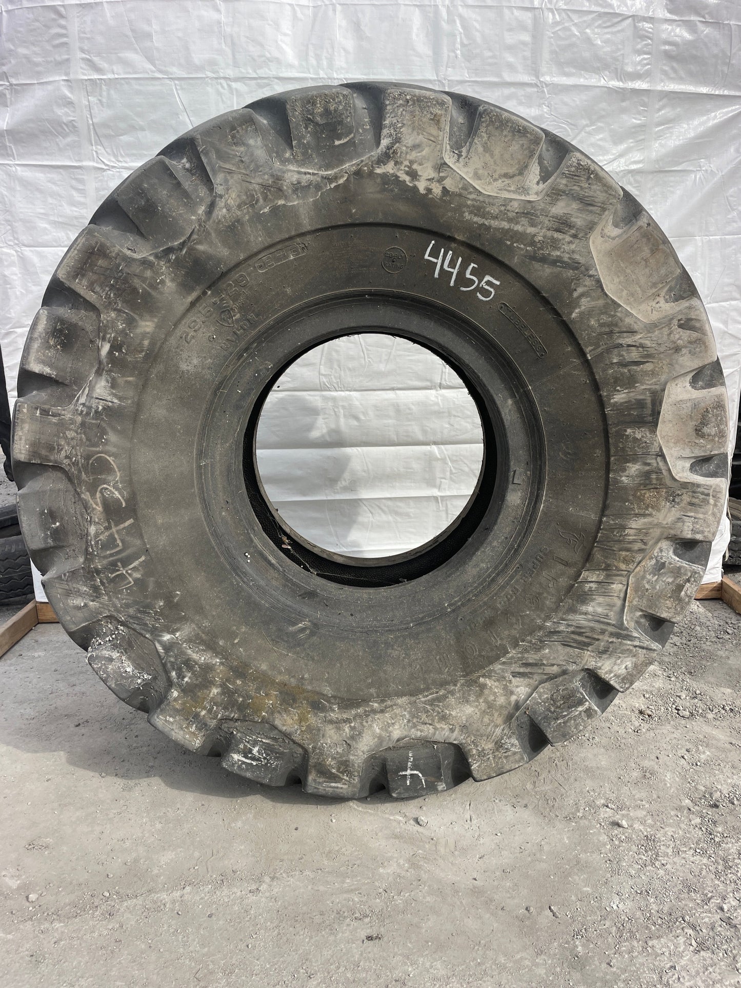 29.5-29 FIRESTONE SUPER ROCK GRIP