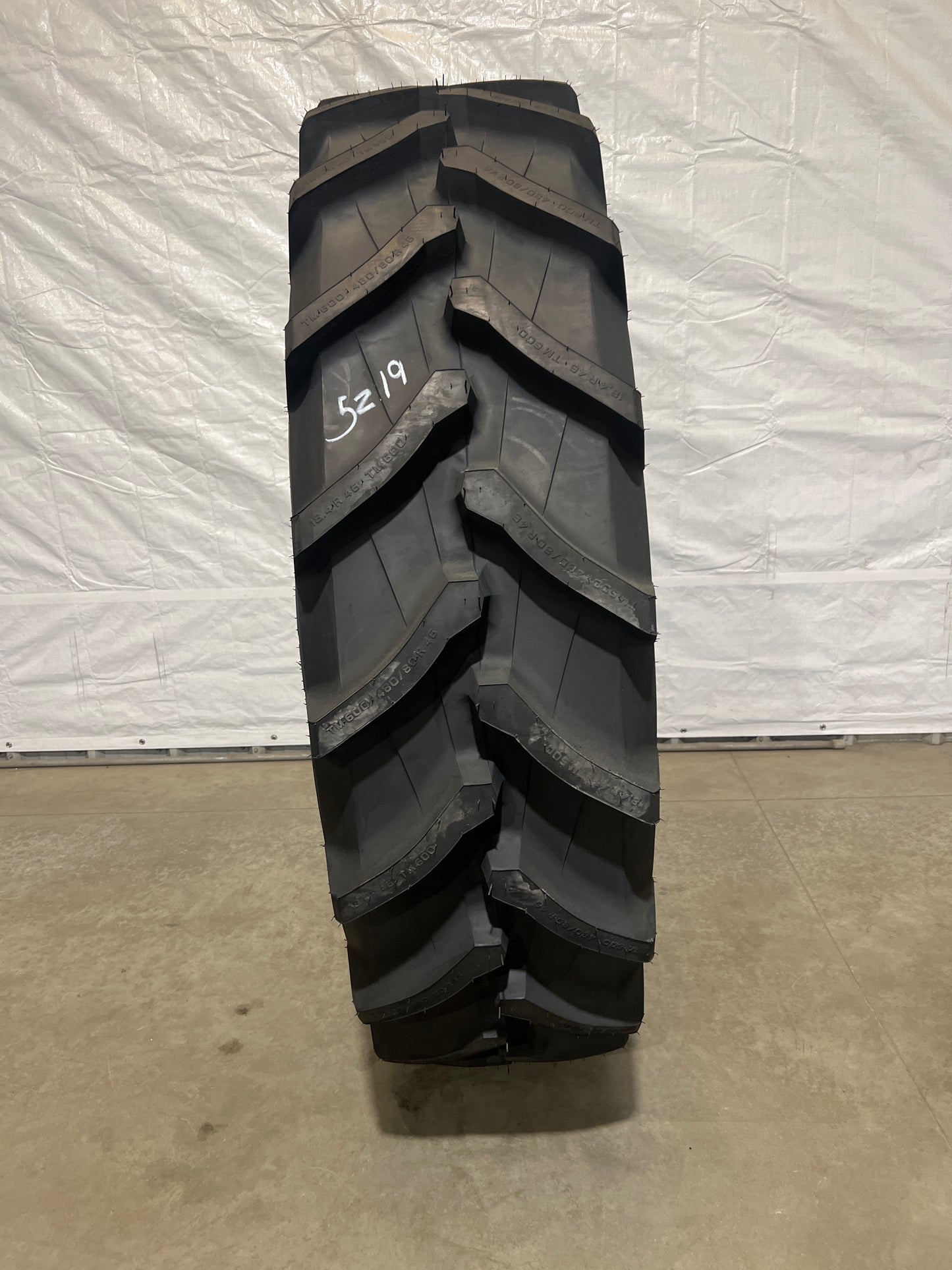 480/80R46 (18.4R46) TRELLEBORG TM600 TL