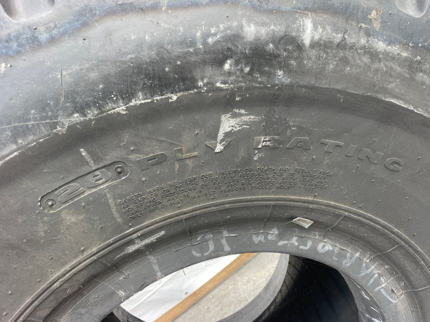 29.5-25 GALAXY EXR300 #8988