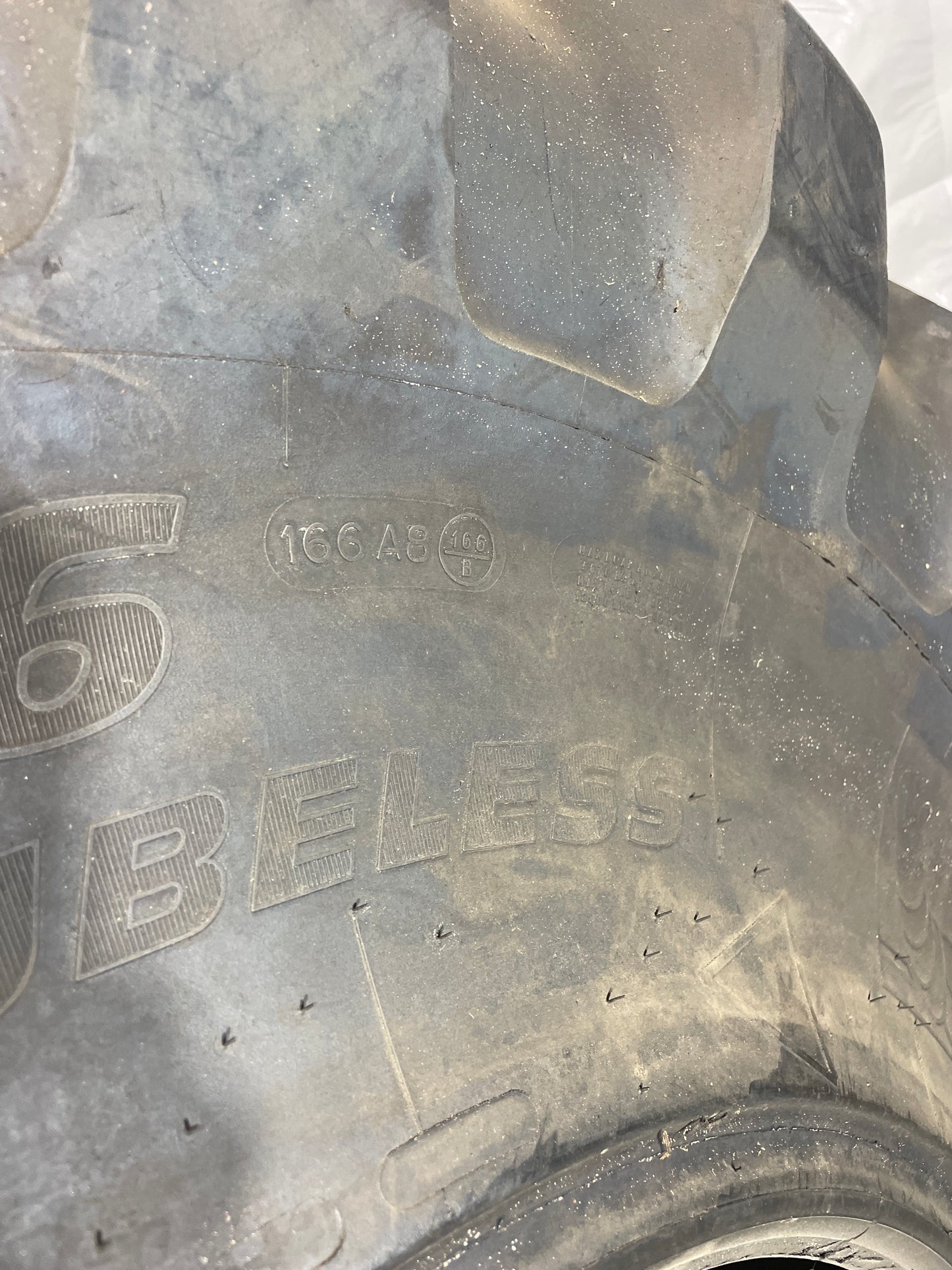 620/75R26 MICHELIN MEGAXBIB #6013