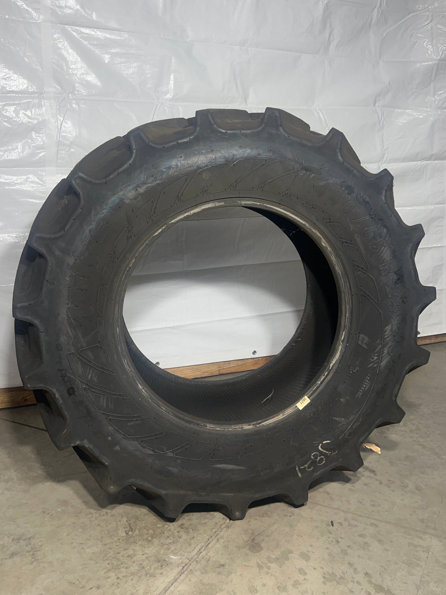 440/65R24 MITAS AC 65