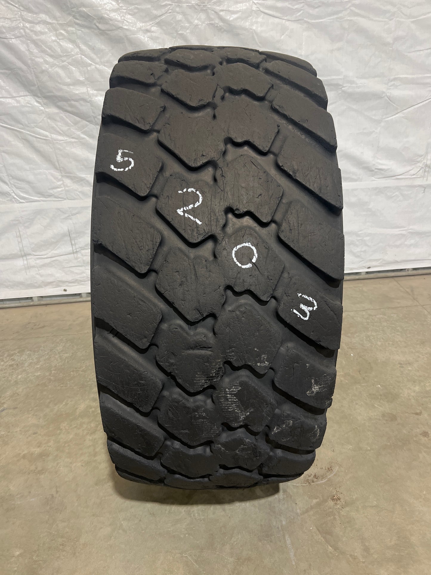 550/65R25 (20.5R25) MICHELIN XLD TL
