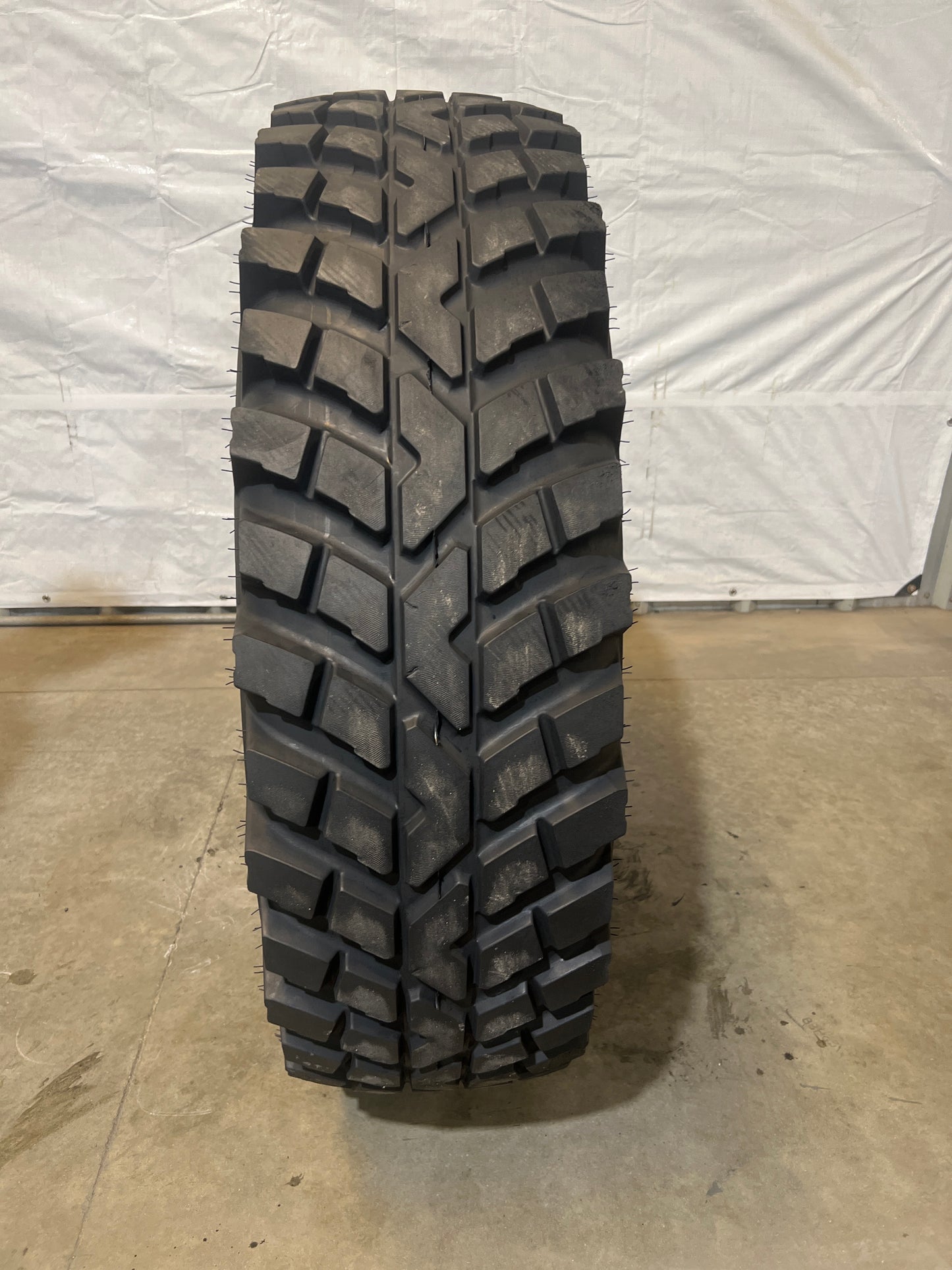 360/80R28 NOKIAN TRI 2 #5288