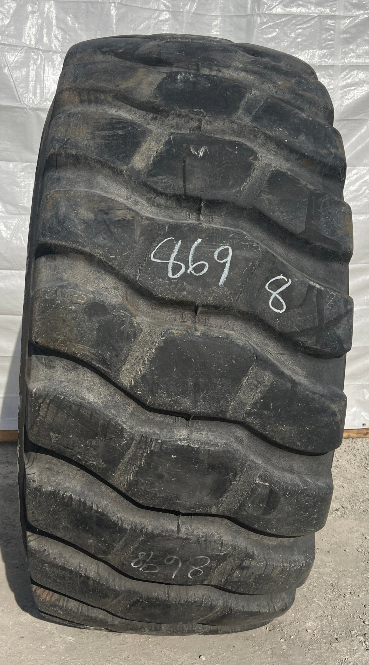29.5R25 BRIDGESTONE V-STEEL L-TRACTION (VLT)