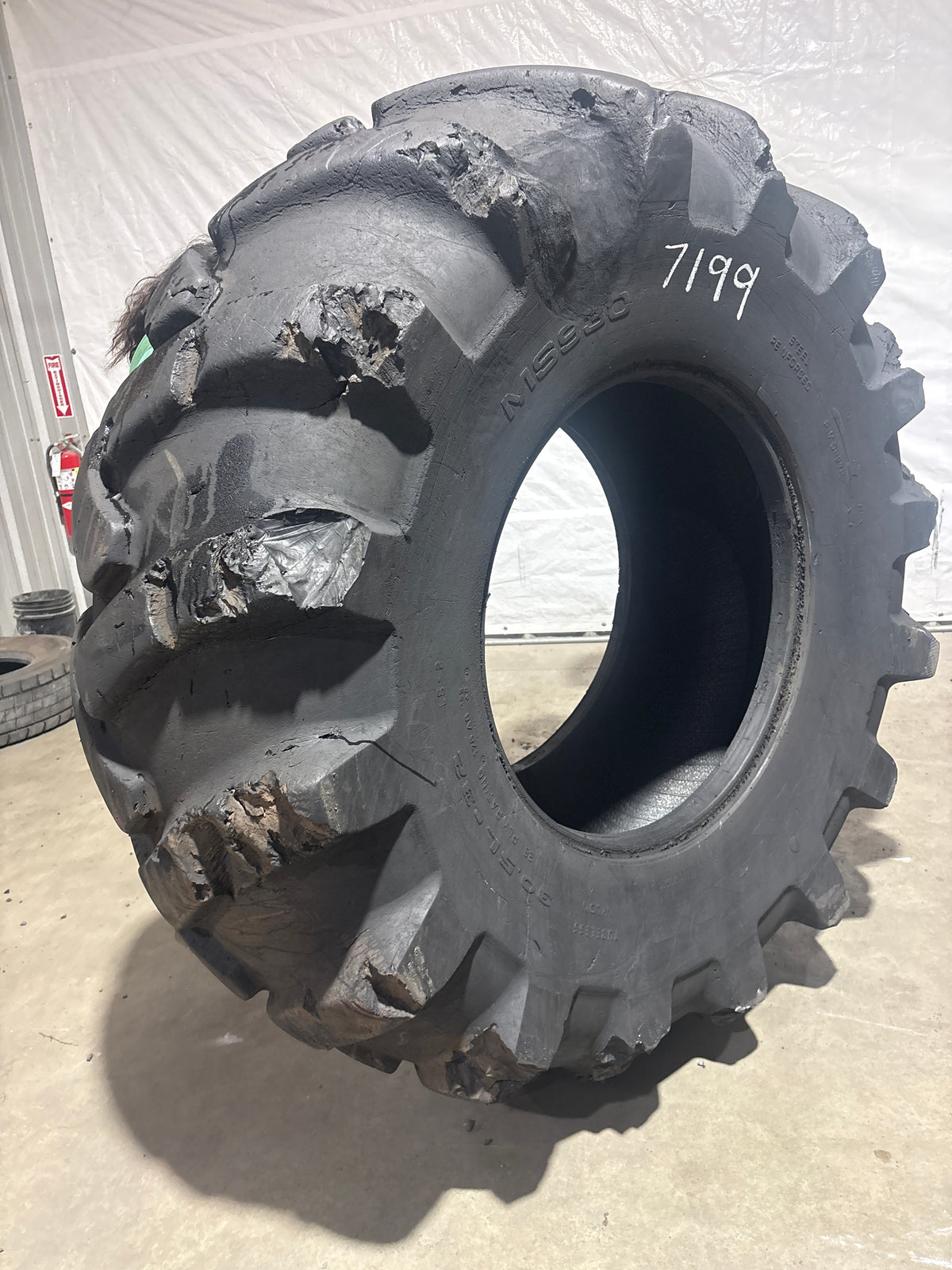 30.5L-32 MAXAM MS 930 #7199