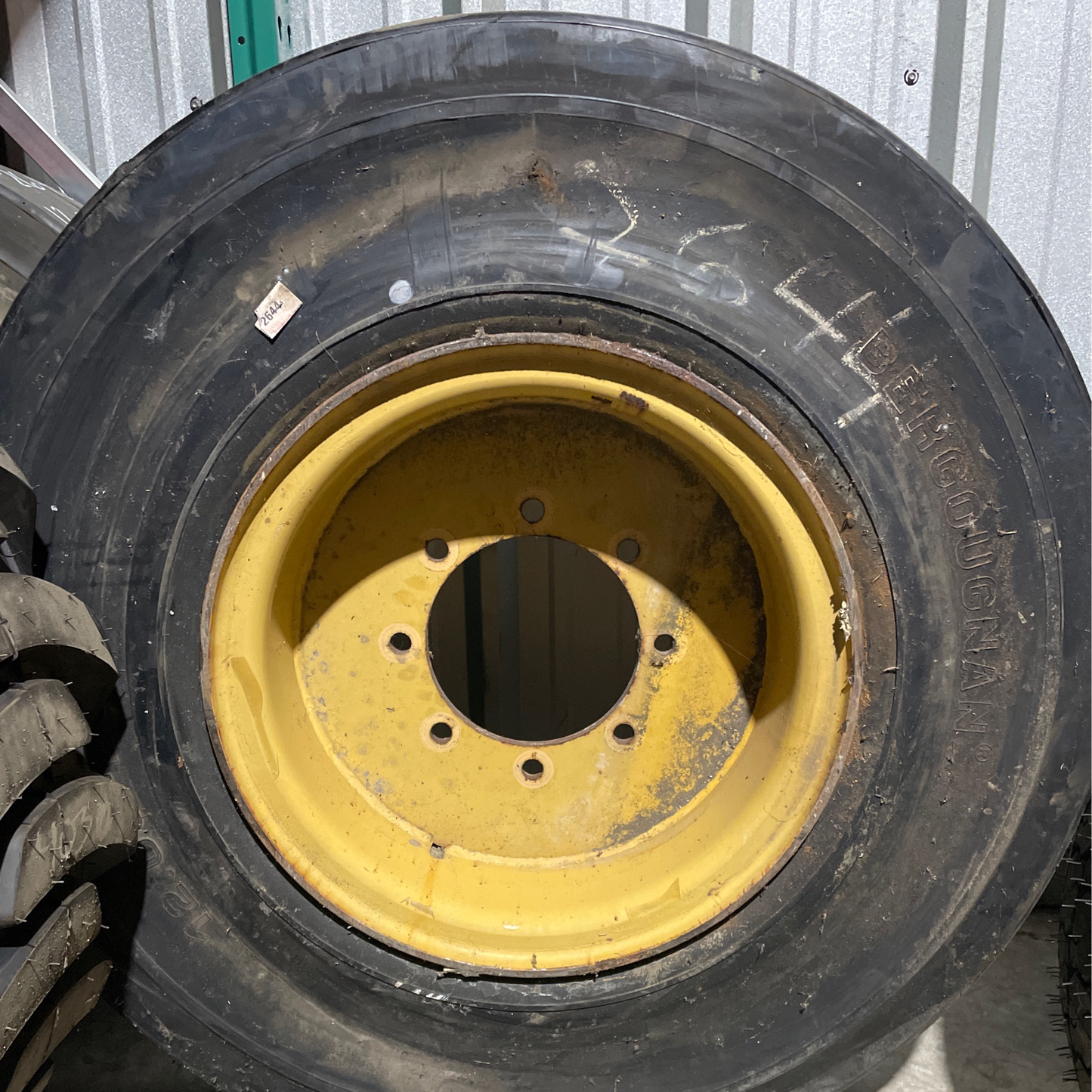 12.00-20 Bergounan #2644