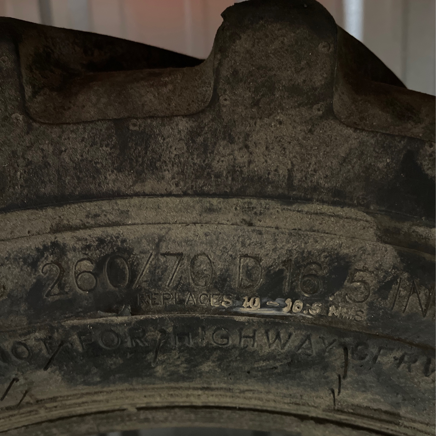 10-16.5 BKT POWER TRAX HD #3983