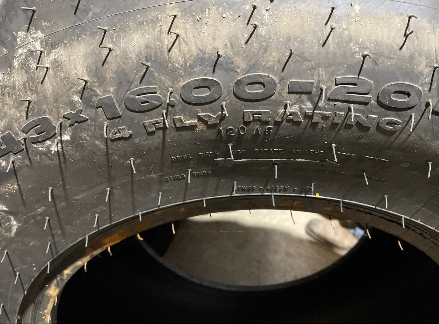 43x16.00-20 GALAXY THE MARATHONER #4492