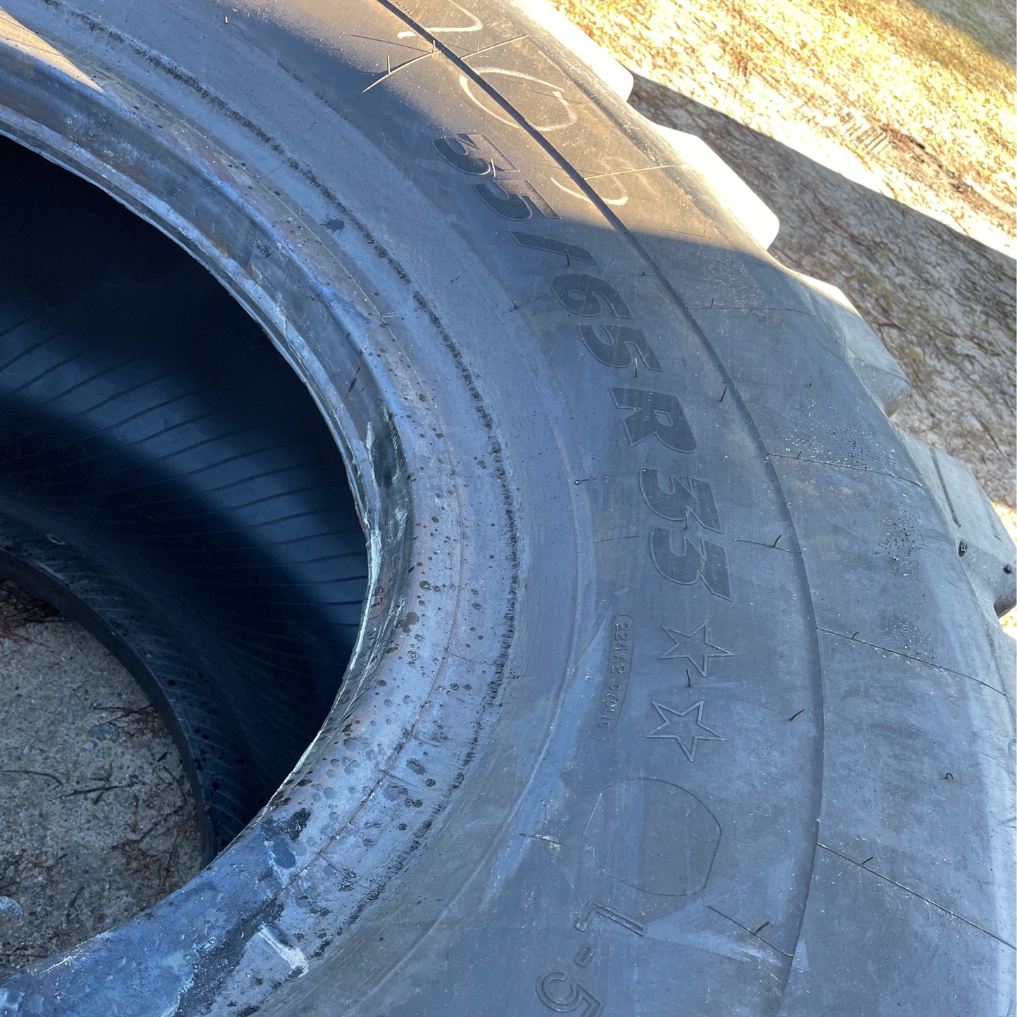 35/65R33 MICHELIN XLD D2 #4705