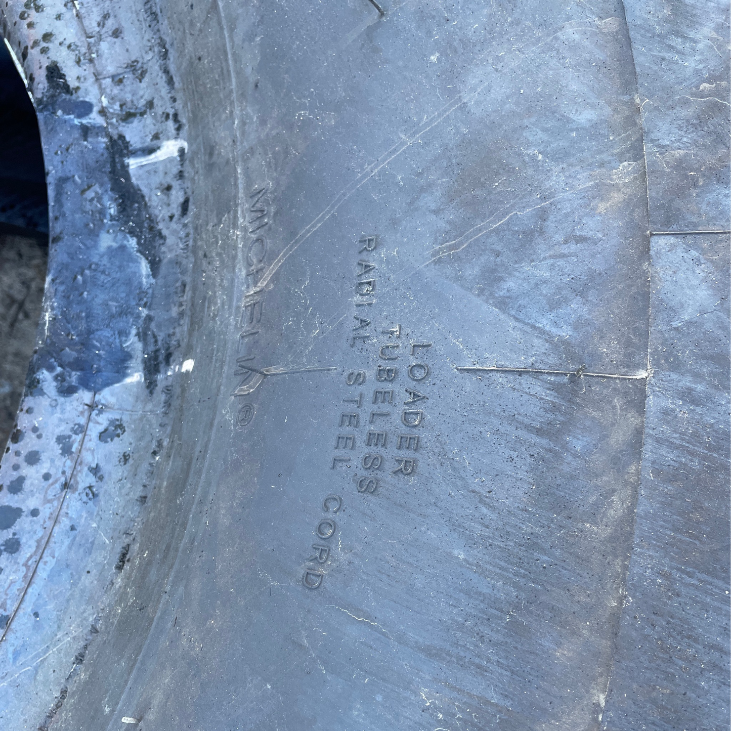 35/65R33 MICHELIN XLD D2 #4705