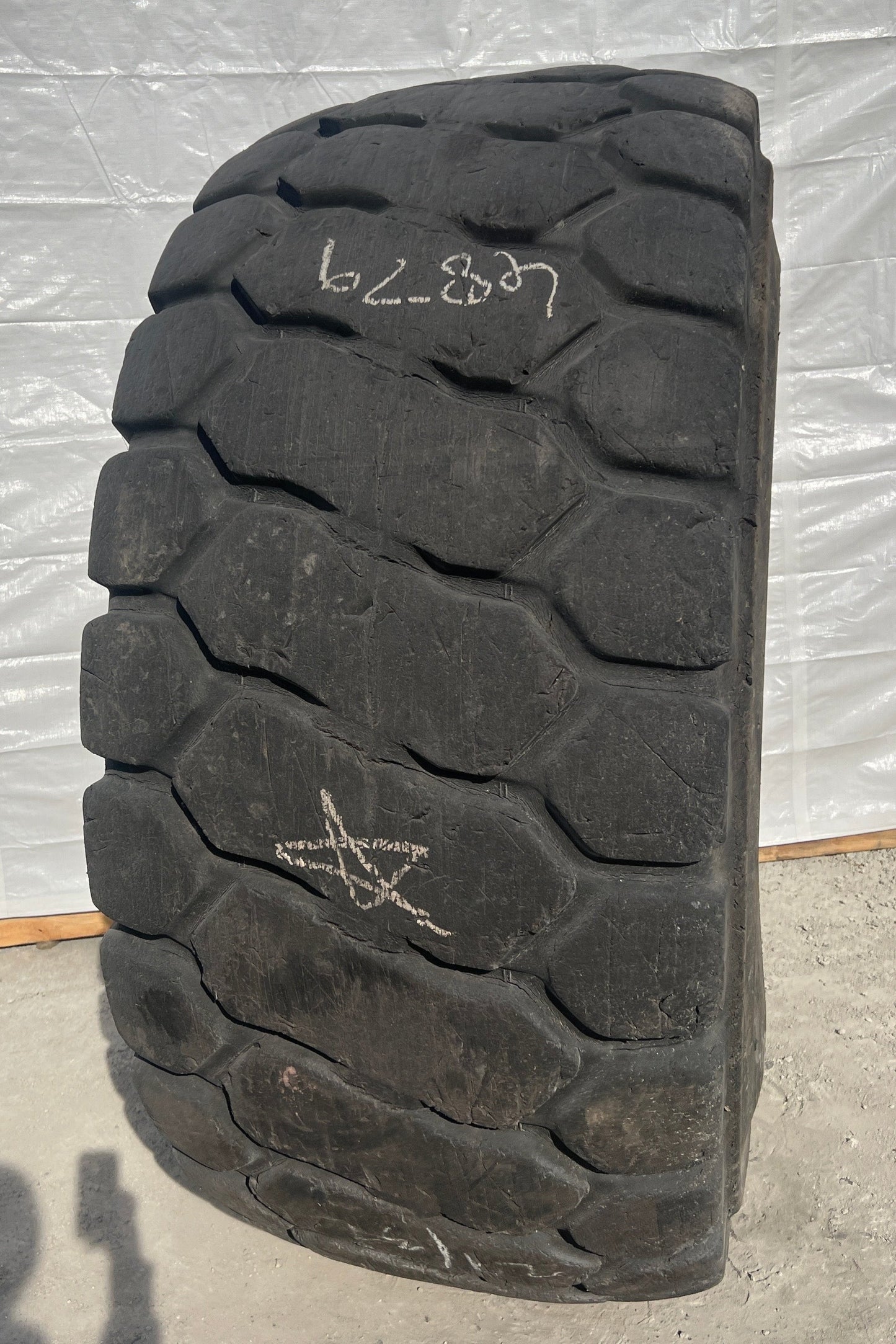 29.5R25 YOKOHAMA RB31