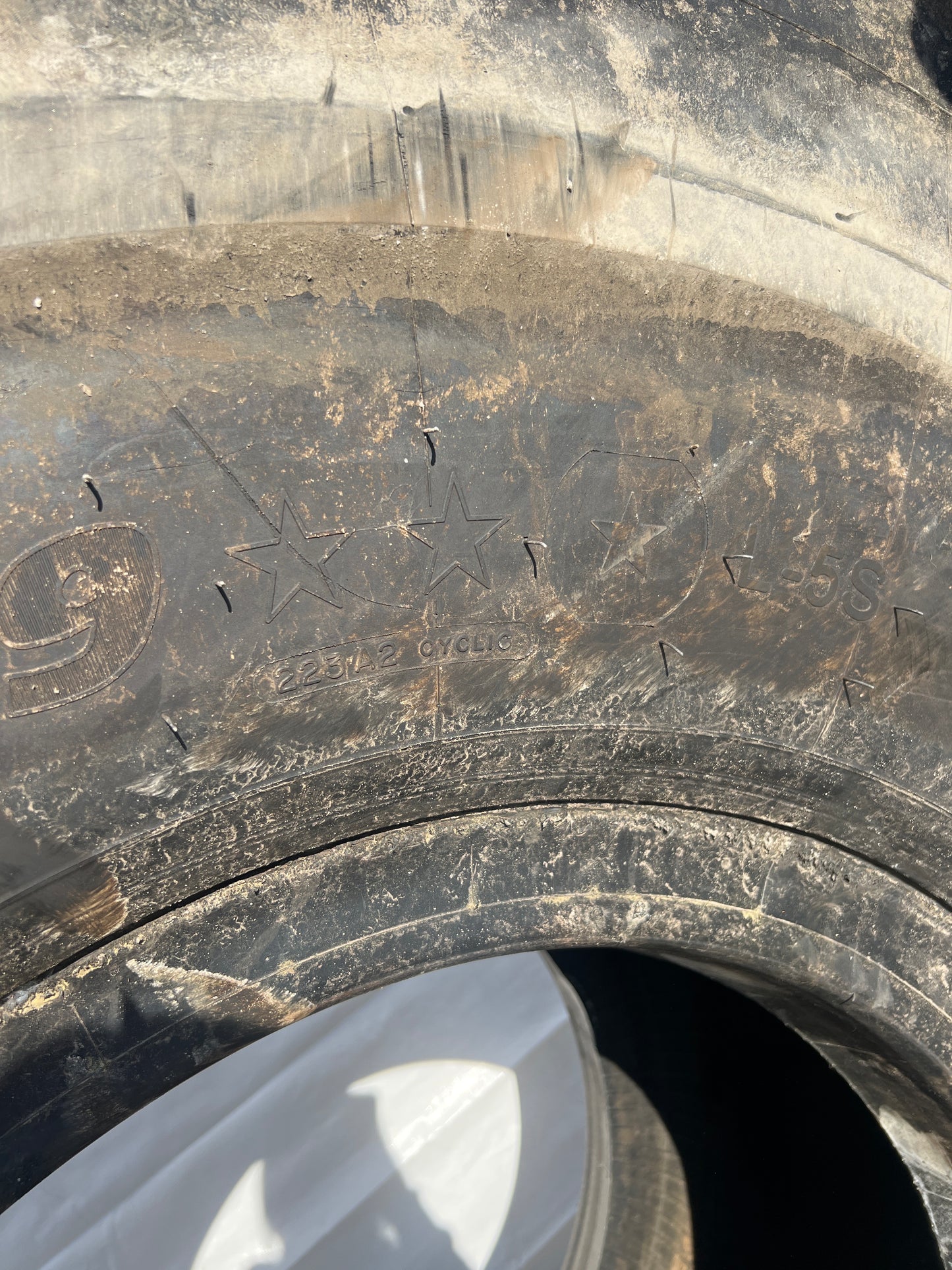 29.5R29 MICHELIN XSM D2+ #6732