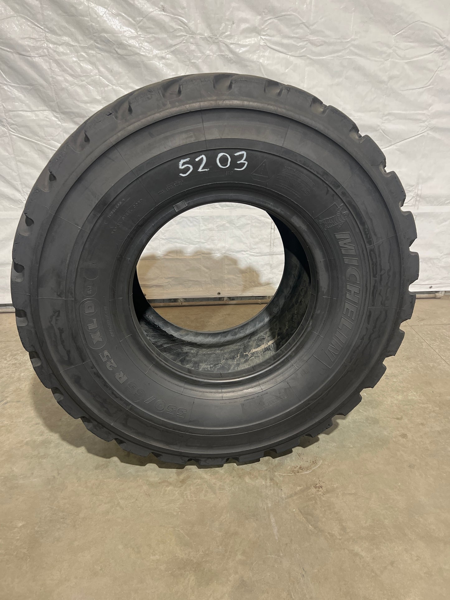 550/65R25 (20.5R25) MICHELIN XLD TL