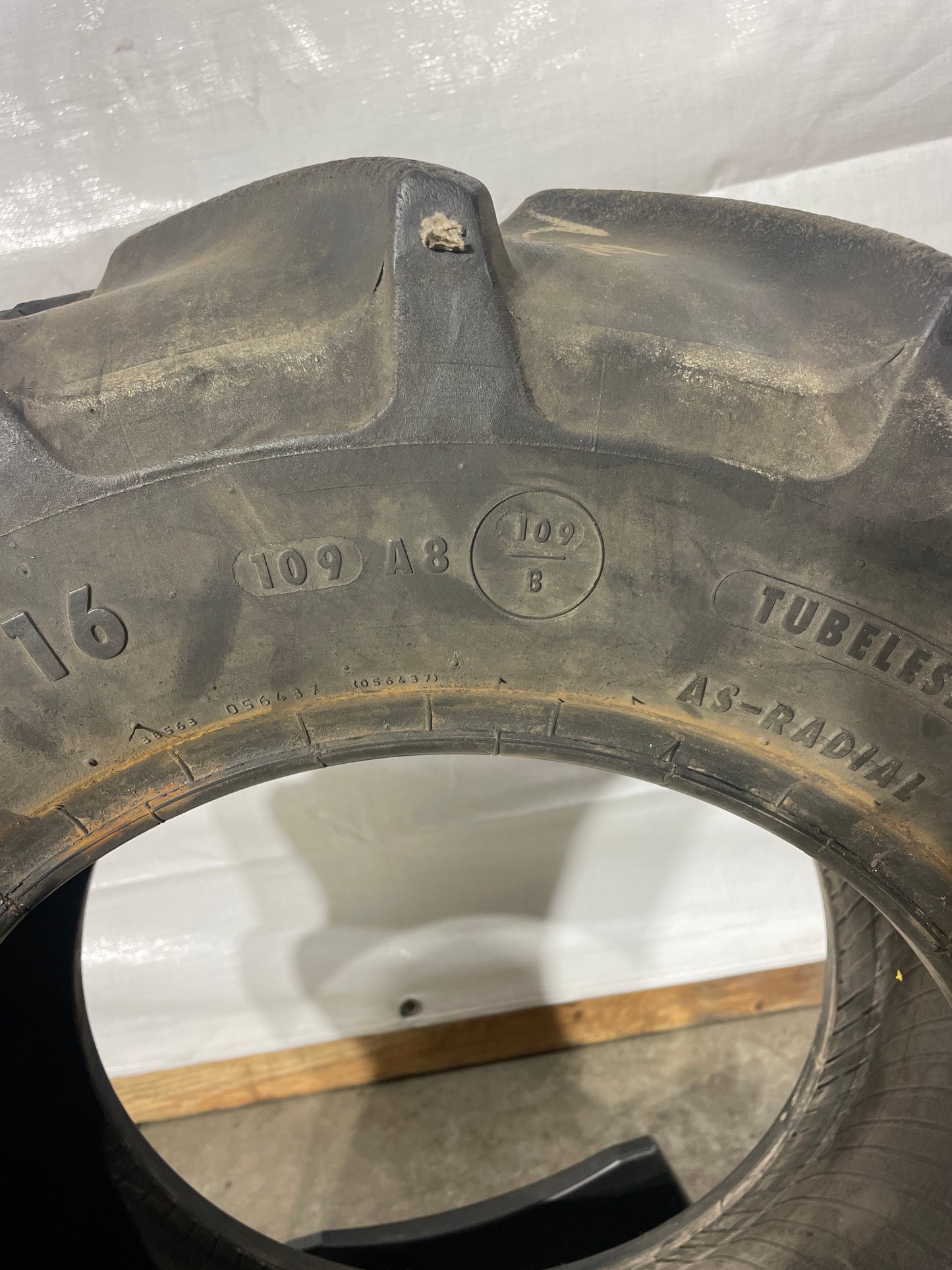 260/70R16 MITAS AC70T #4361