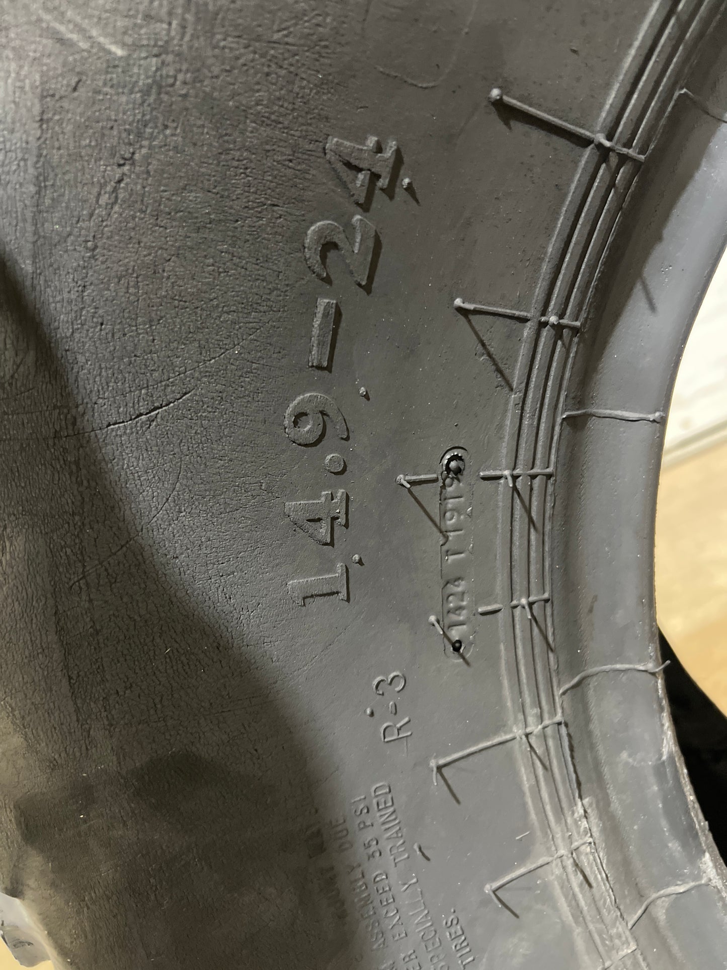 14.9-24 GALAXY ND TRACTOR #5510