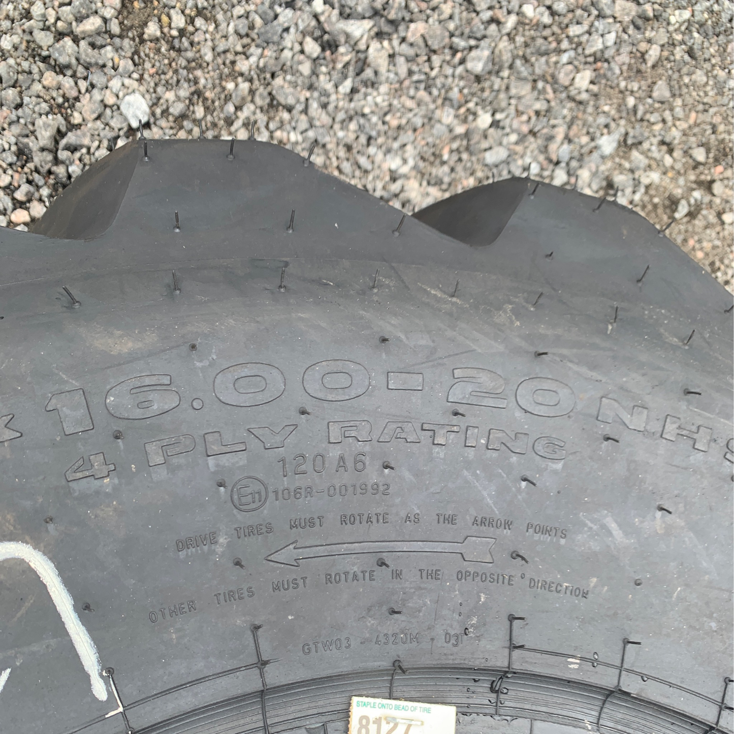 43X16.00-20 GALAXY THE MARTHONER #8127