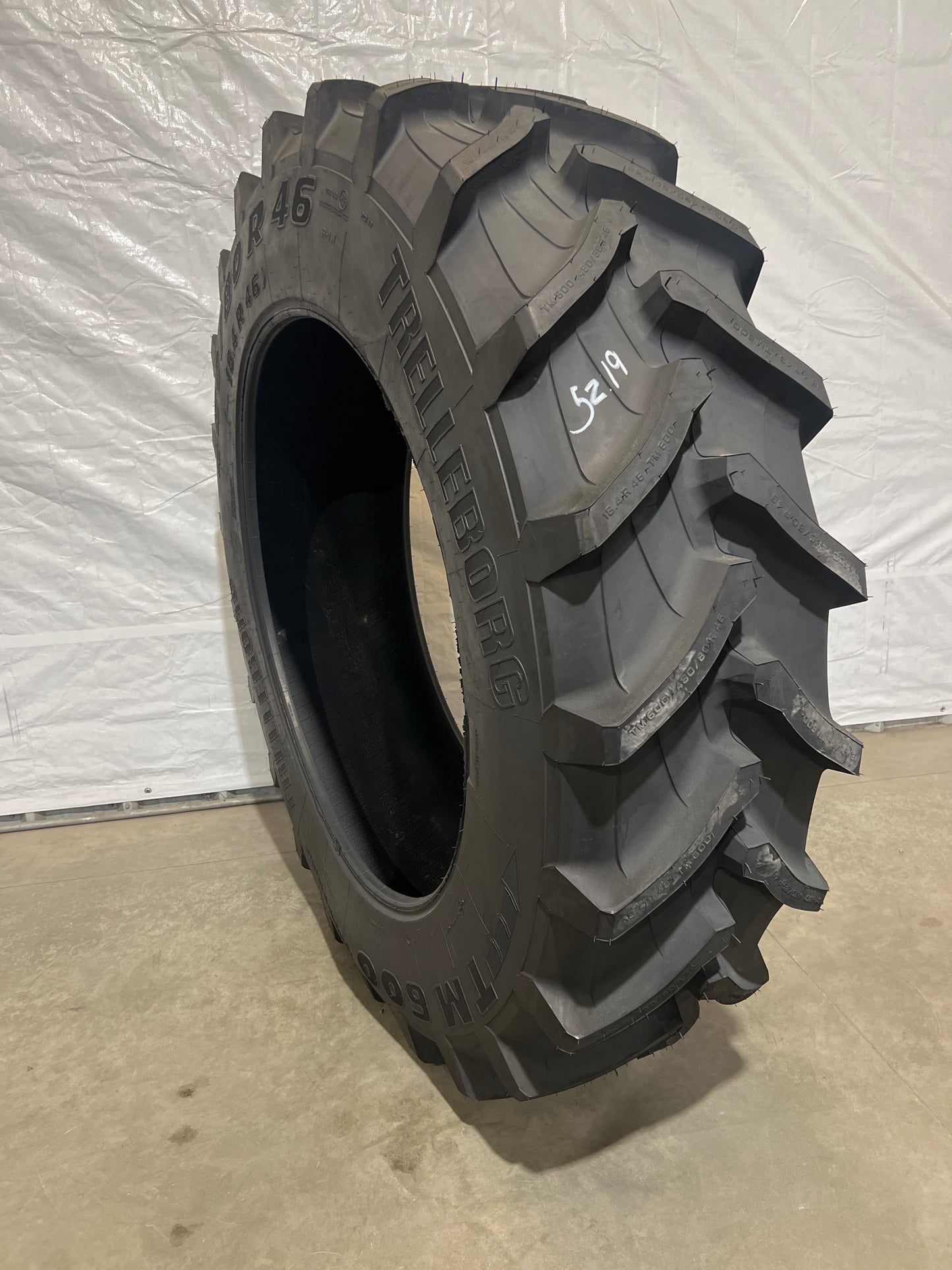 480/80R46 (18.4R46) TRELLEBORG TM600 TL