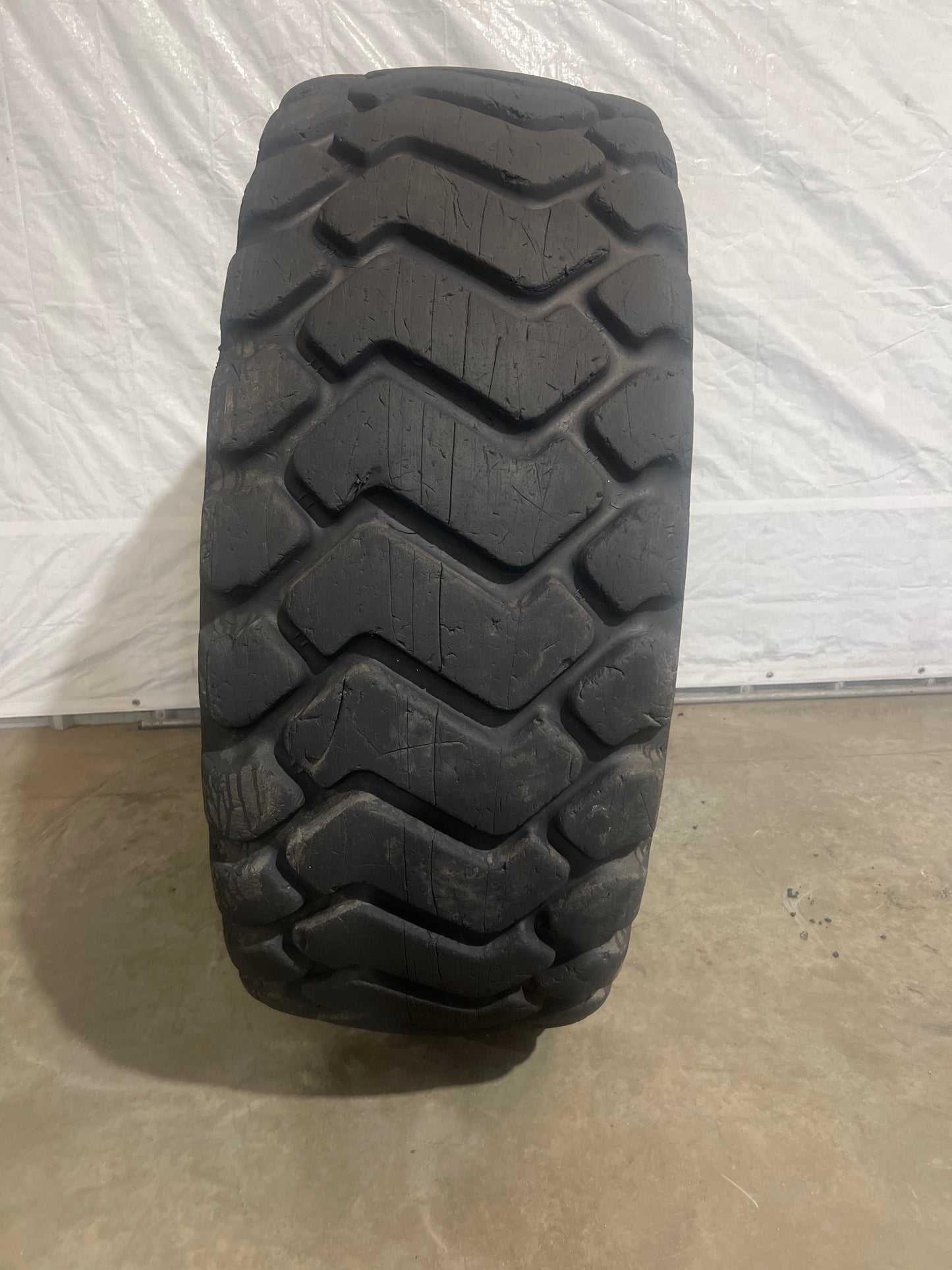 23.5R25 MAXAM MS301 #5427