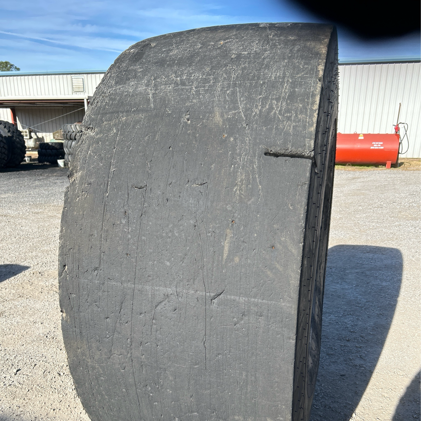 29.5R29 BRIDGESTONE V-STEEL SMOOTH TREAD-M S (VSMS)