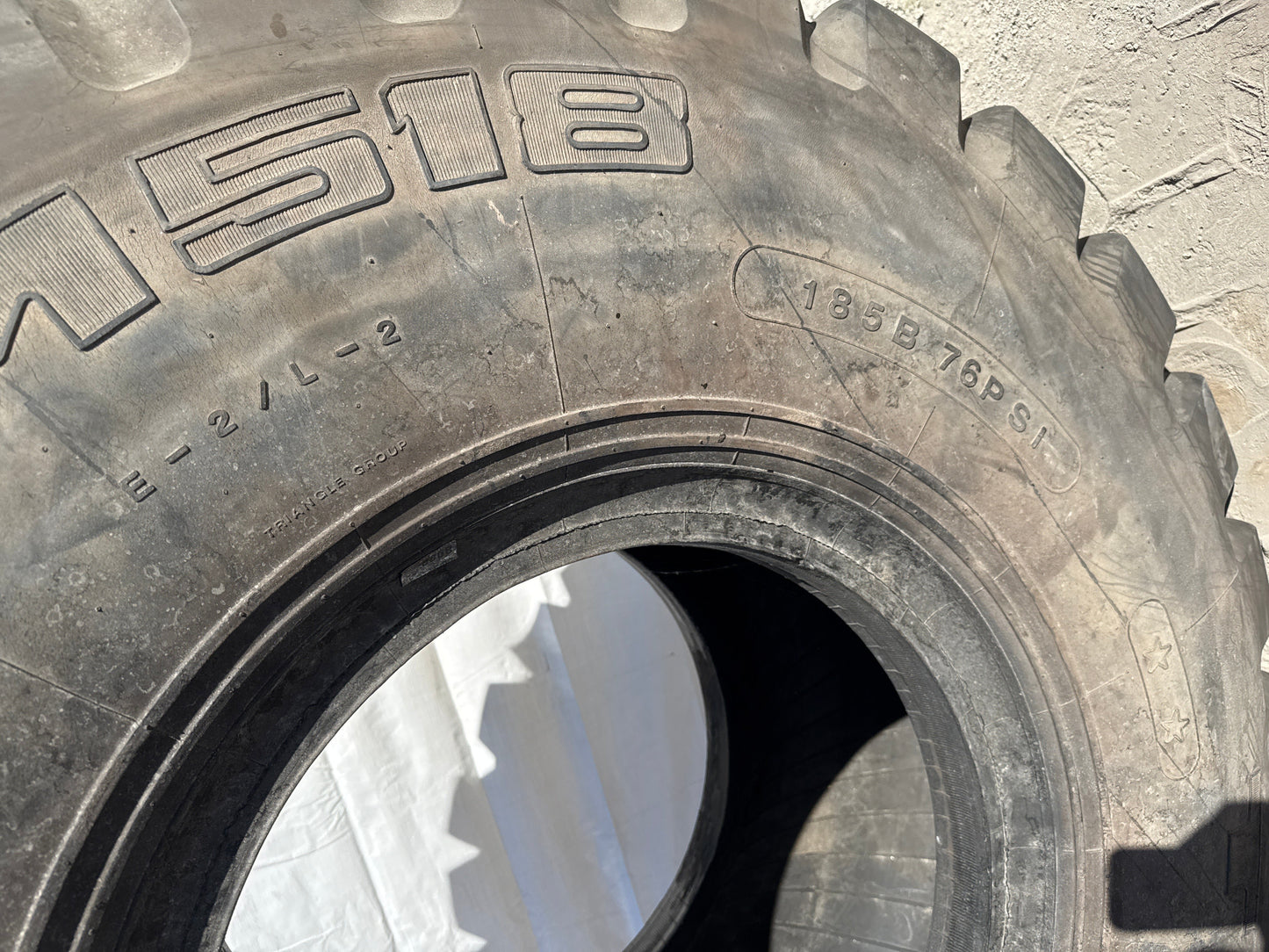 23.5R25 TRIANGLE TM518 #8983