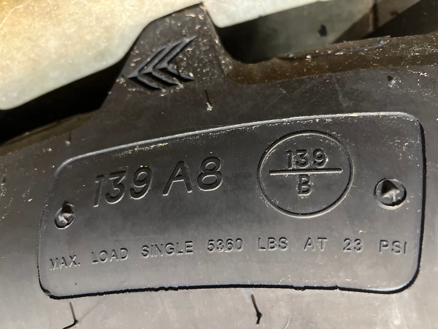 420/85R38 HARVEST KING FIELD PRO AR85
