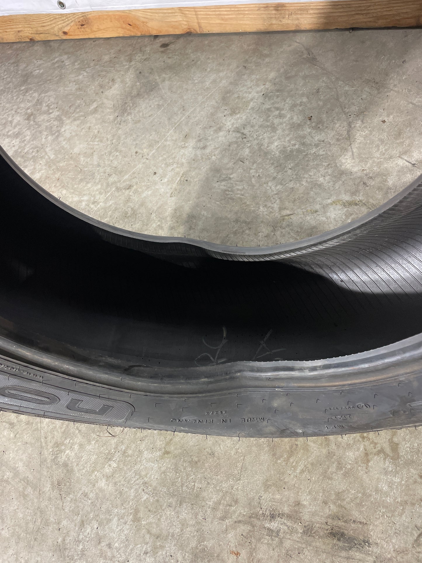 250/75R16 NOKIAN TRI 2 #8137