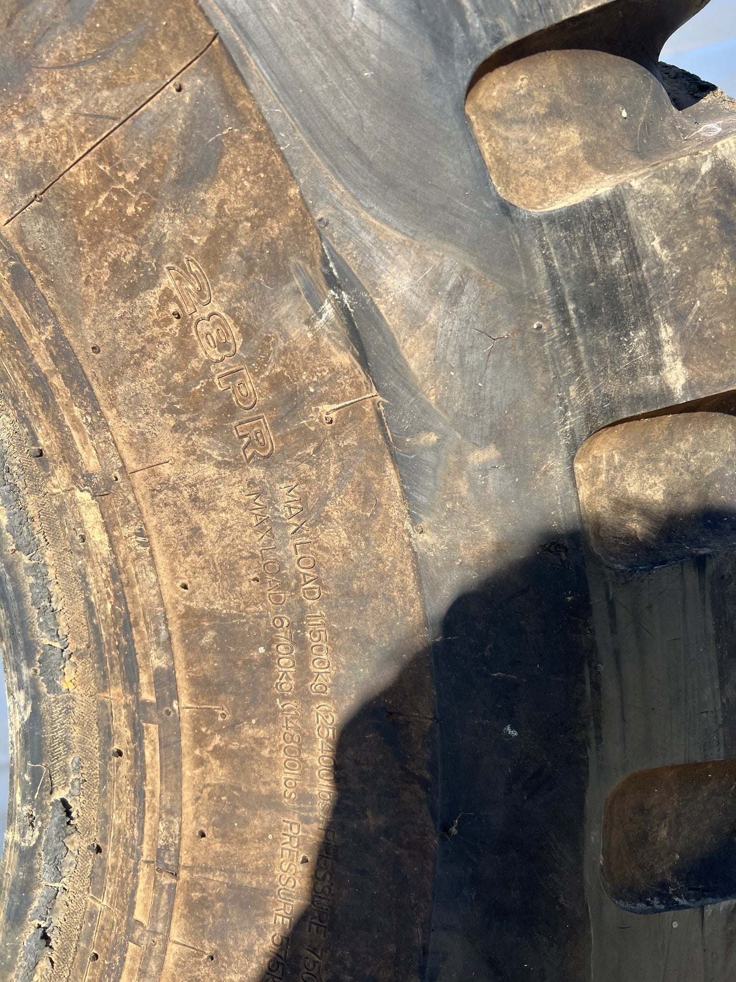 16.00-25 ZEEMAX #6090