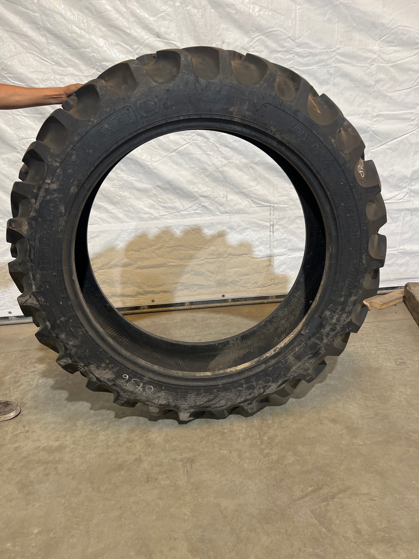12.4-32 GOODYEAR DYNA TORQUE III #8436