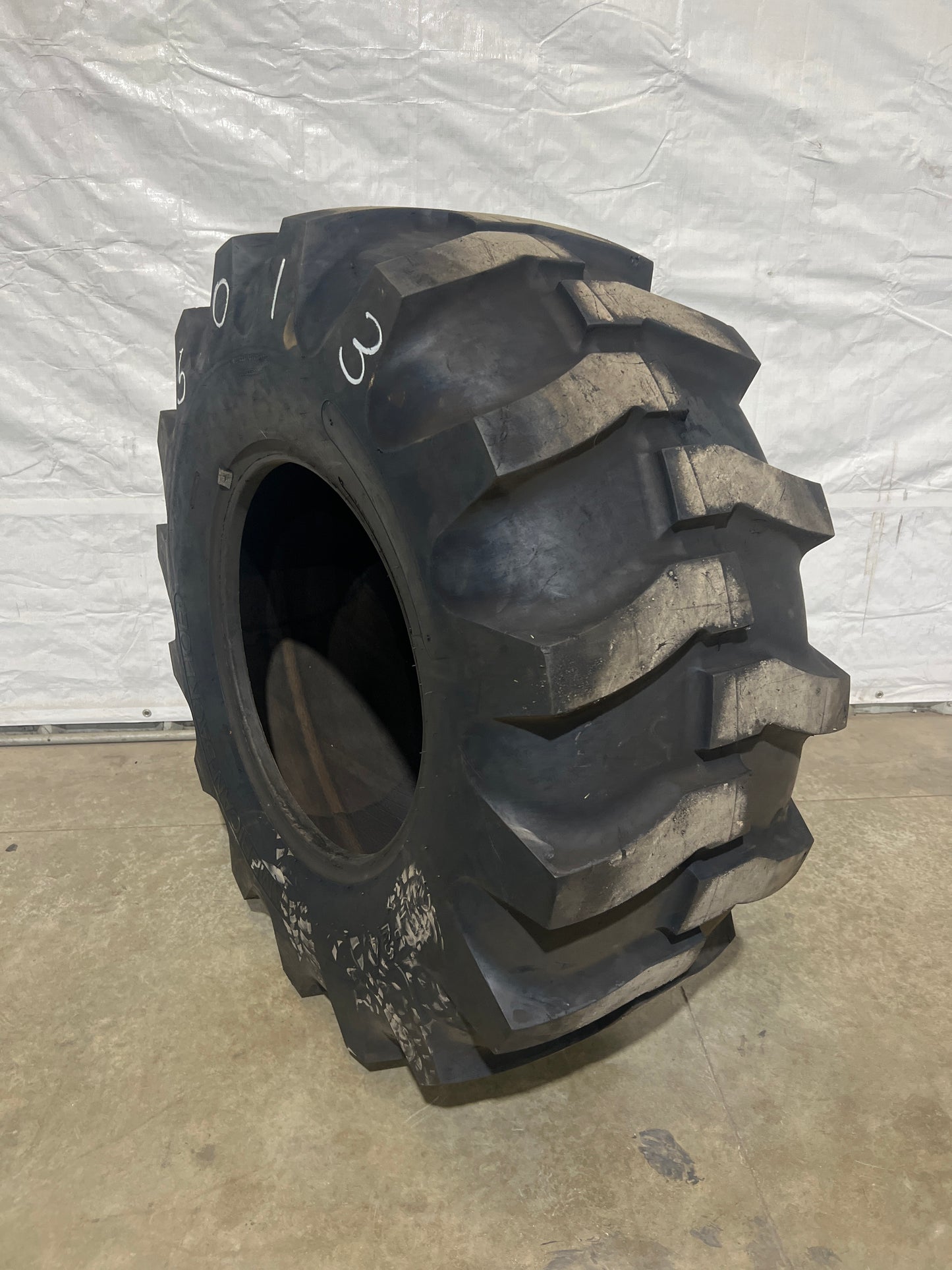21L-24 AMERICAN BACKHOE #5013
