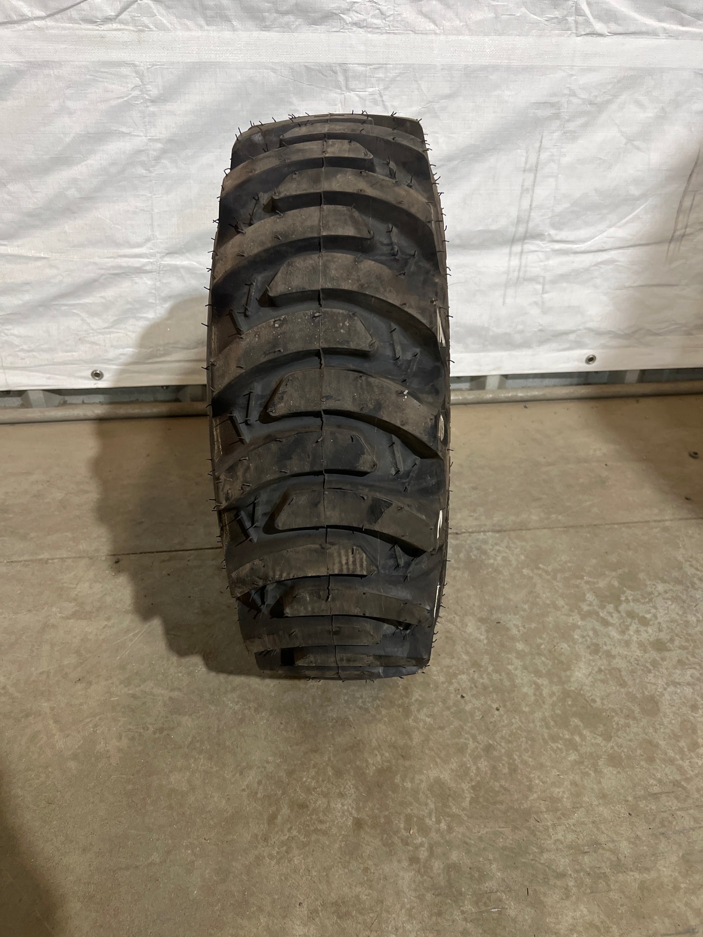 25X8.50-14 GALAXY MARATHONER