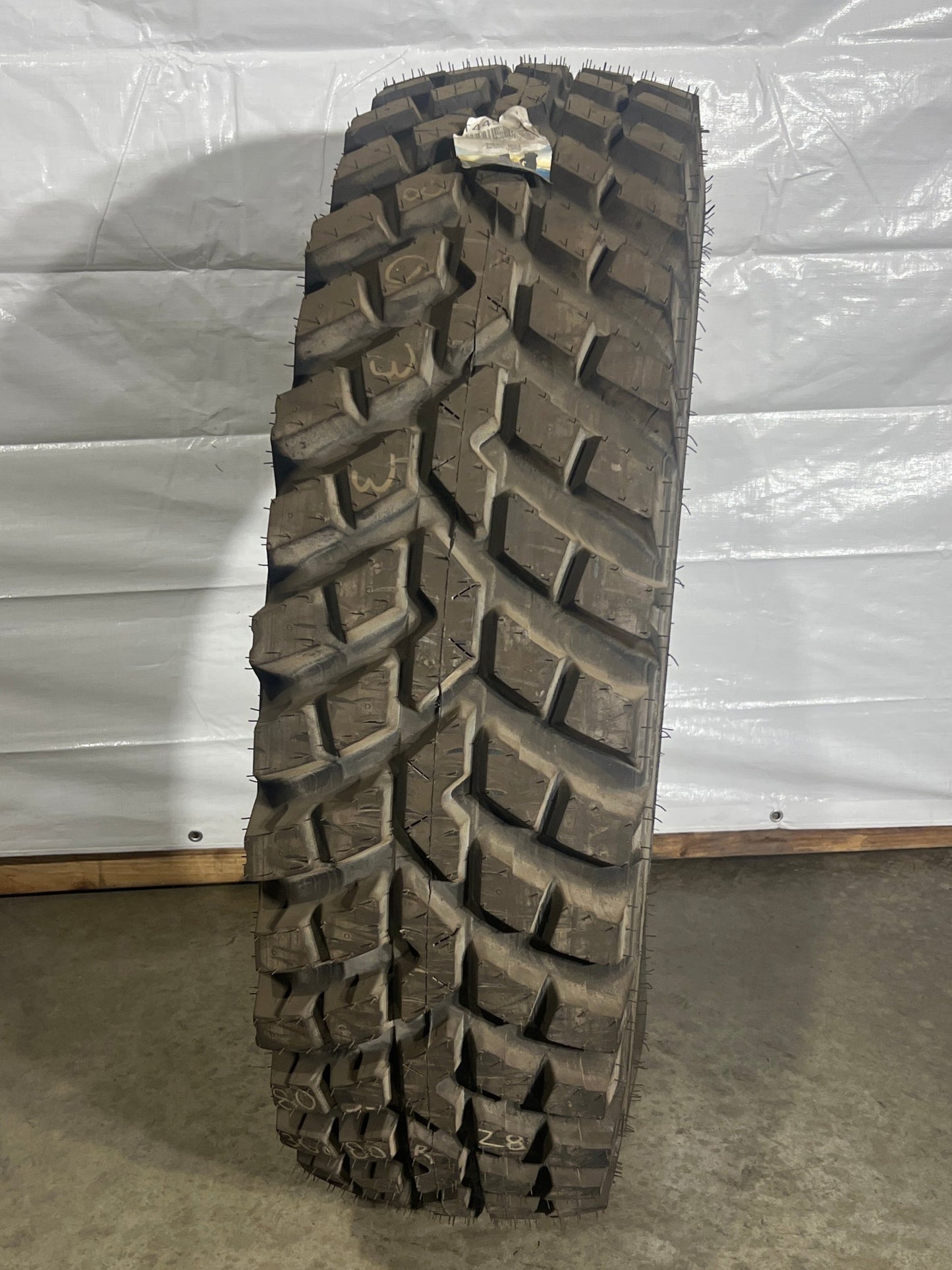 360/80R28 NOKIAN TRI 2