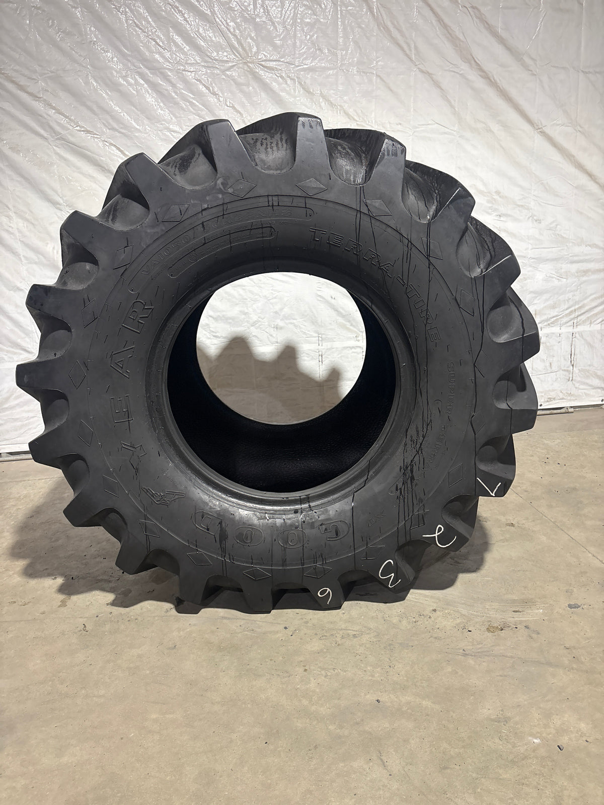 1050/50R32 Goodyear Terra Tire #7236