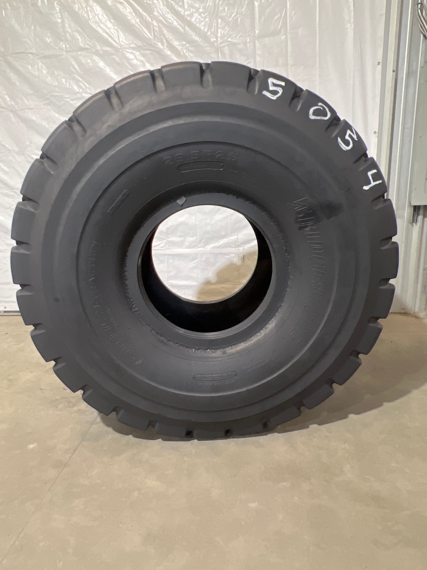 29.5R25 BRIDGESTONE VMT V-STEEL M TRACTION #5054