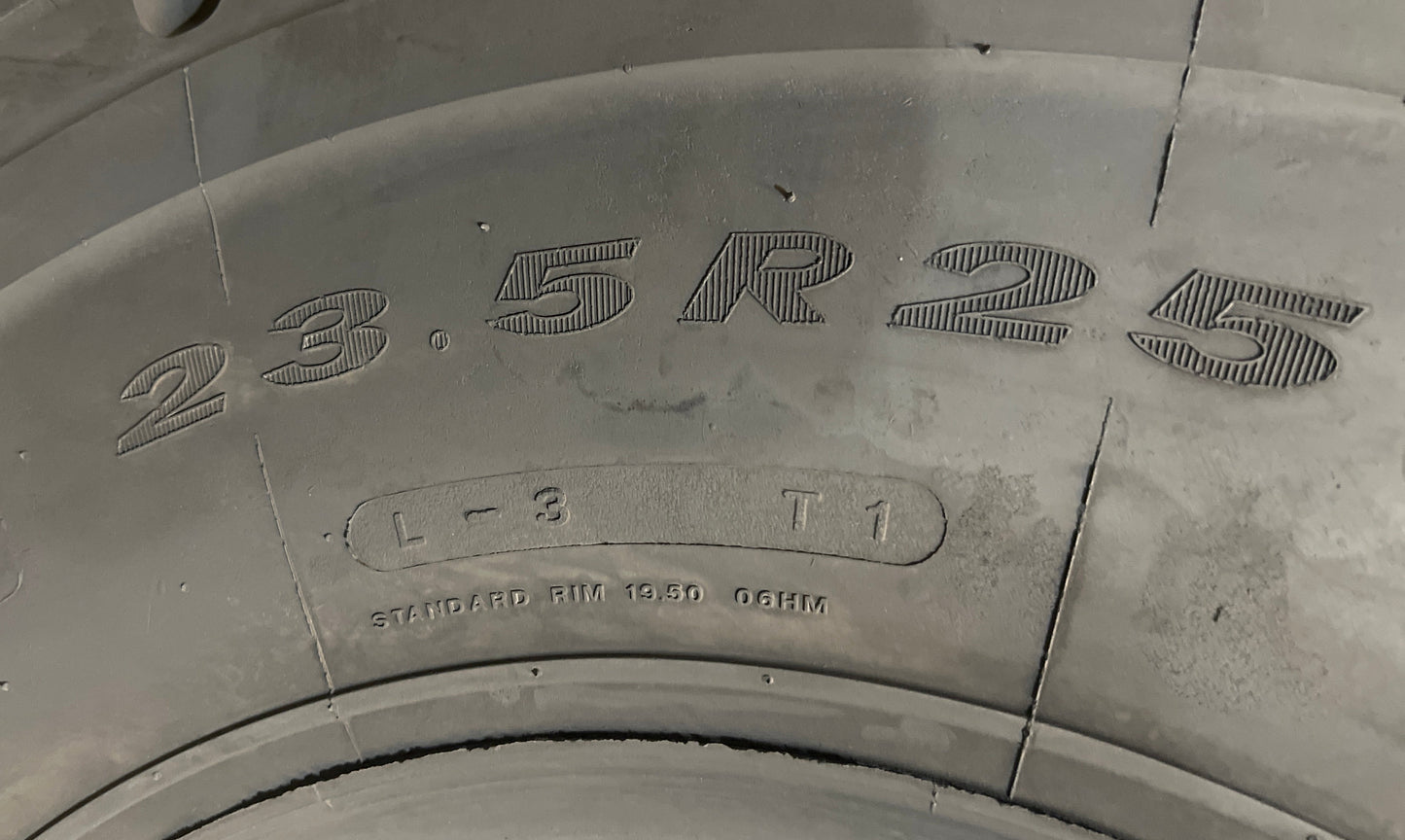 23.5R25 TRIANGLE TB516 #5226