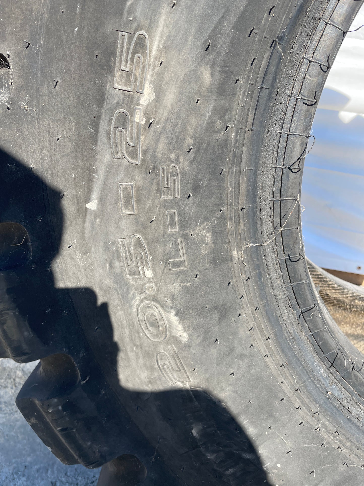 20.5-25 GALAXY L-5 20 PLY #8465