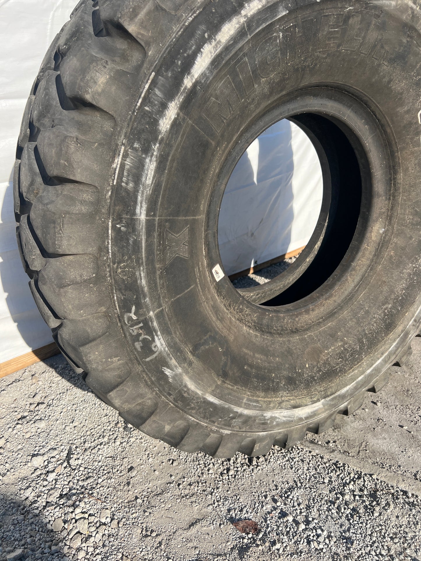 16.00R20 MICHELIN XZL #6392