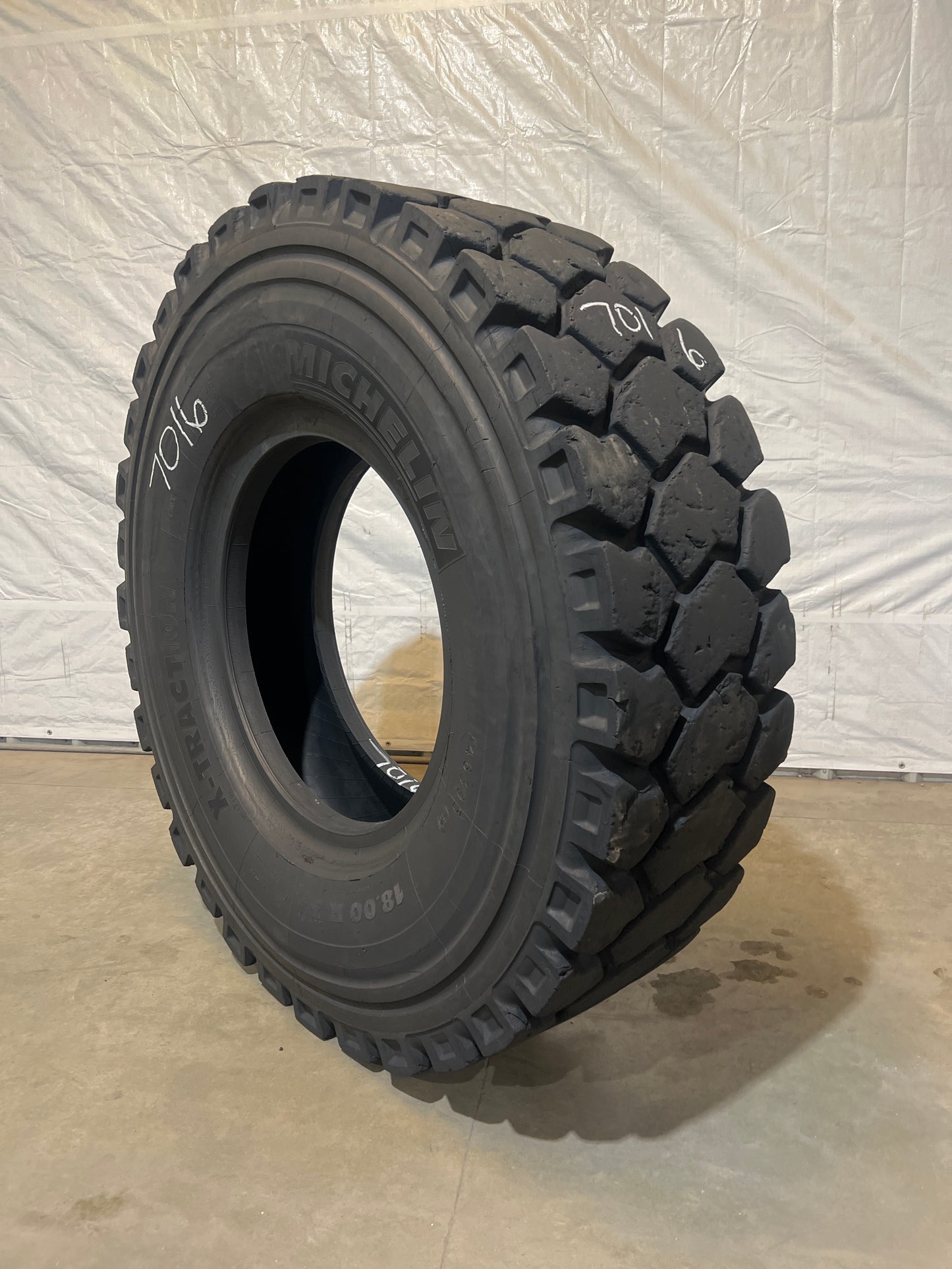 18.00R33 MICHELIN X-TRACTION #7016