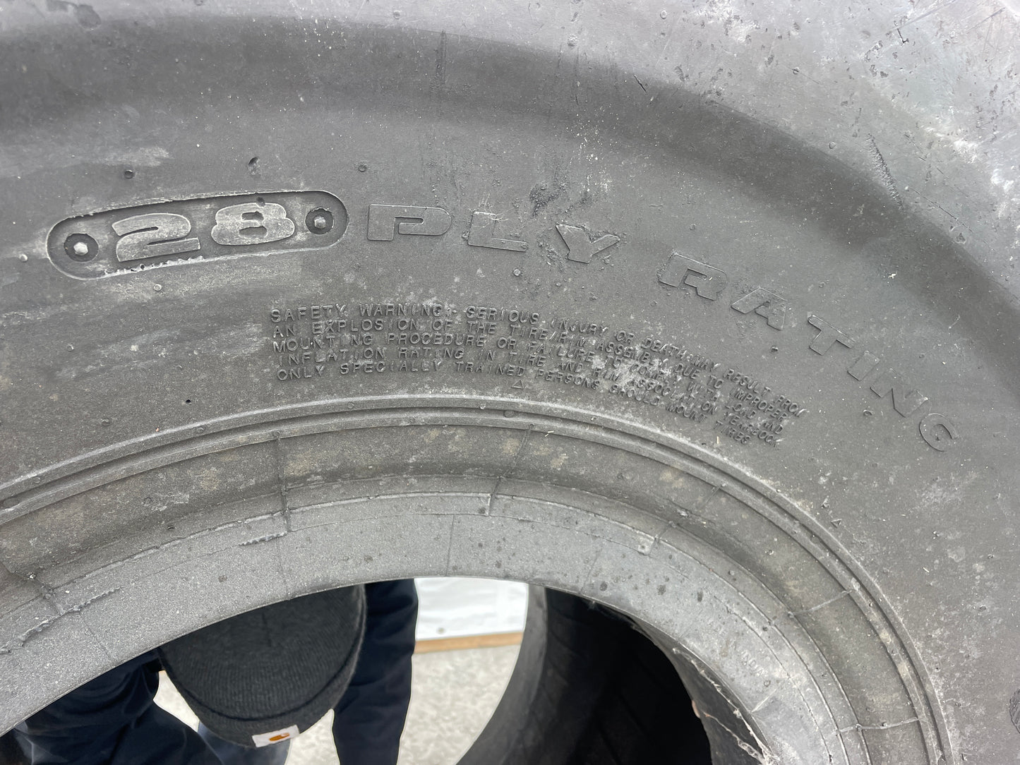 29.5-25 GALAXY EXR300 #8987