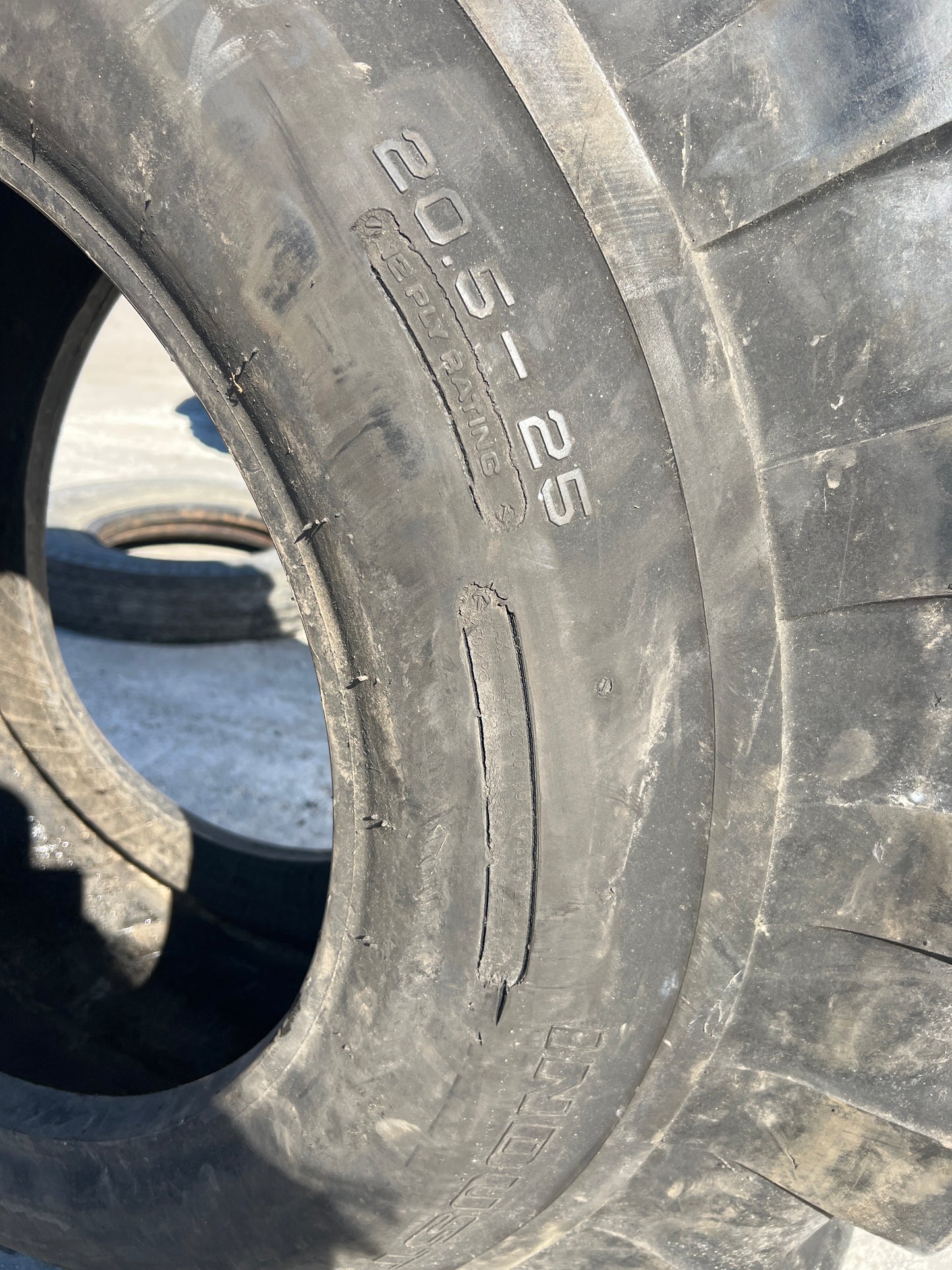 20.5-25 POWERKING INDUSTRIAL LOADER 12 PLY #3478