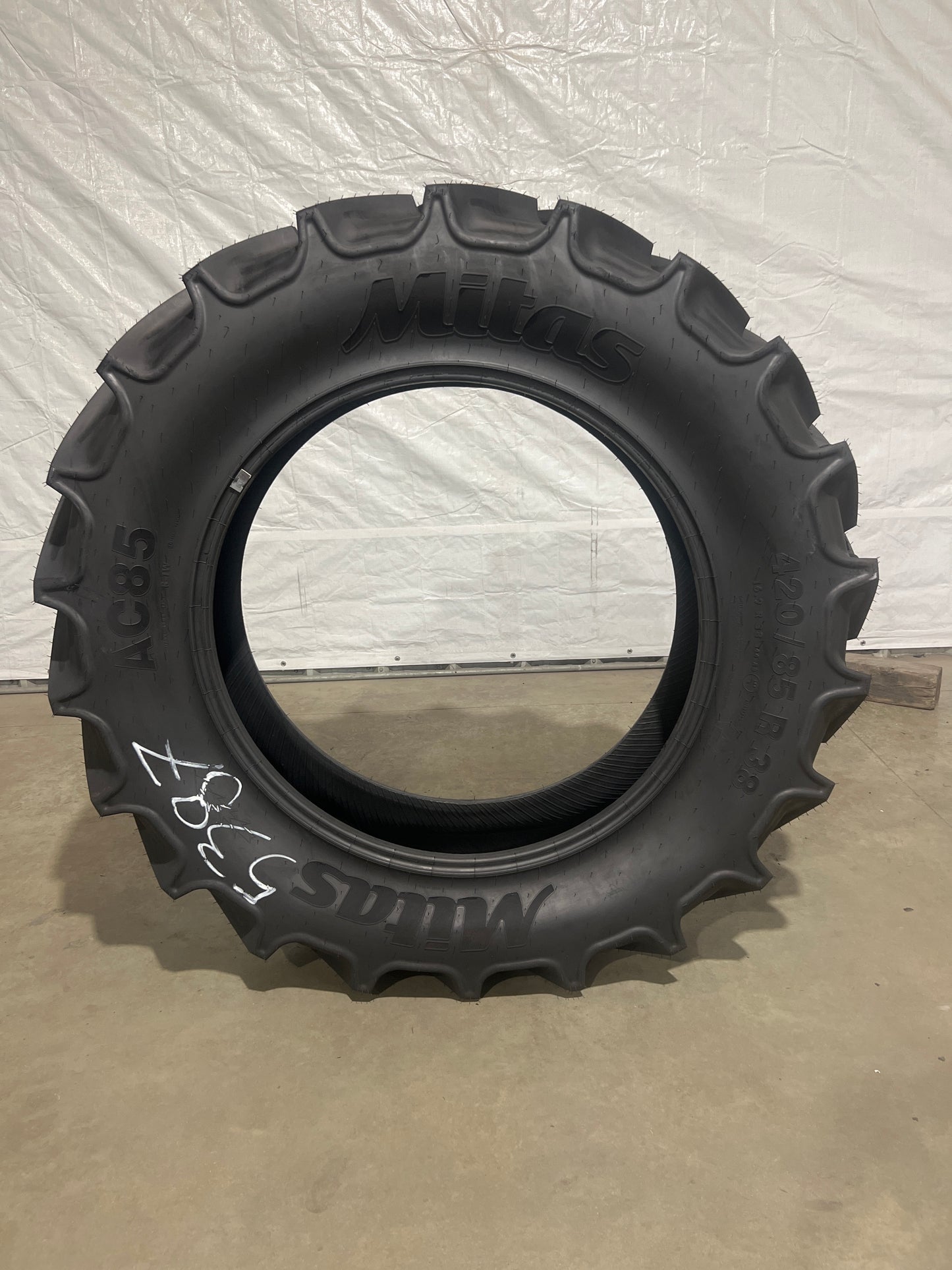 420/85R38 (16.9R38) MITAS AC85 #5387