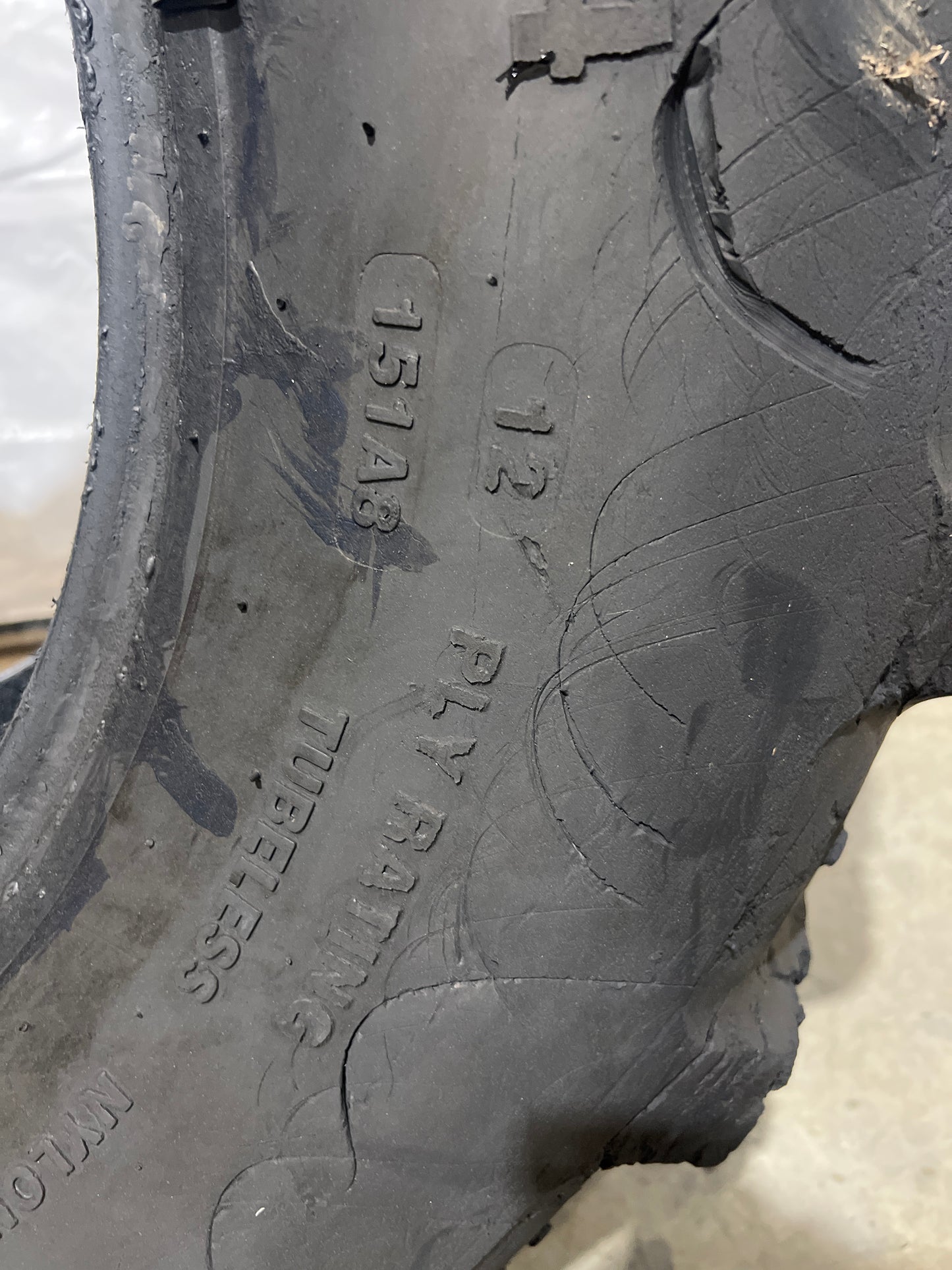 19.5L-24 MAXAM MS904 #5255