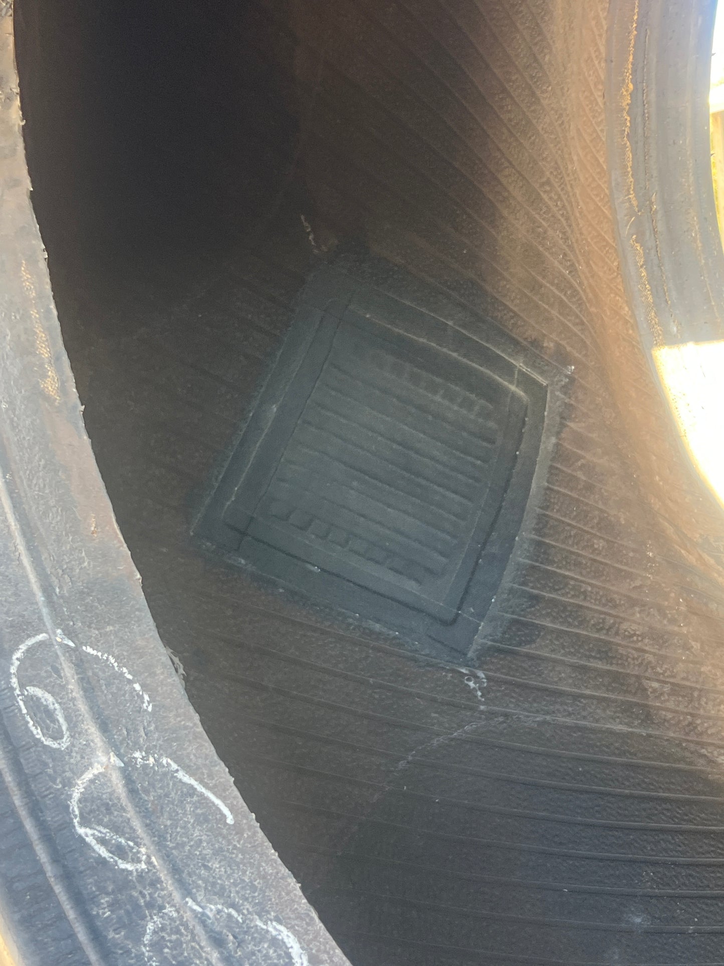 37.25-35 FIRESTONE SUPER ROCK GRIP WB #6605