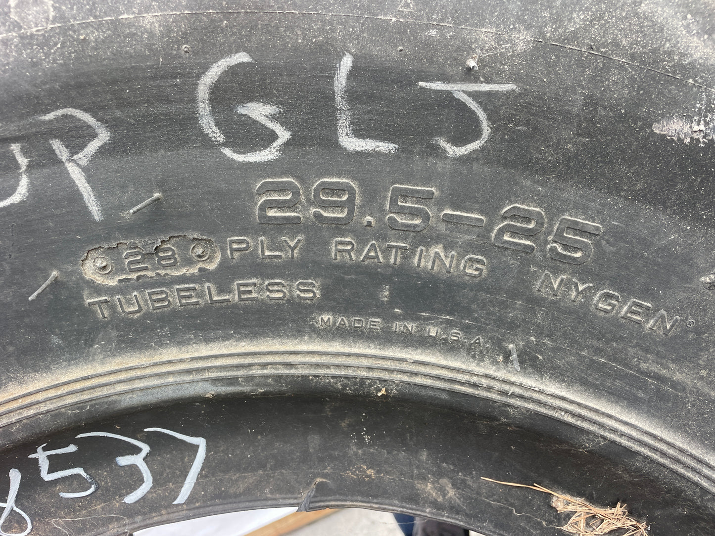 29.5-25 GENERAL ND LCM 28 PLY #8537