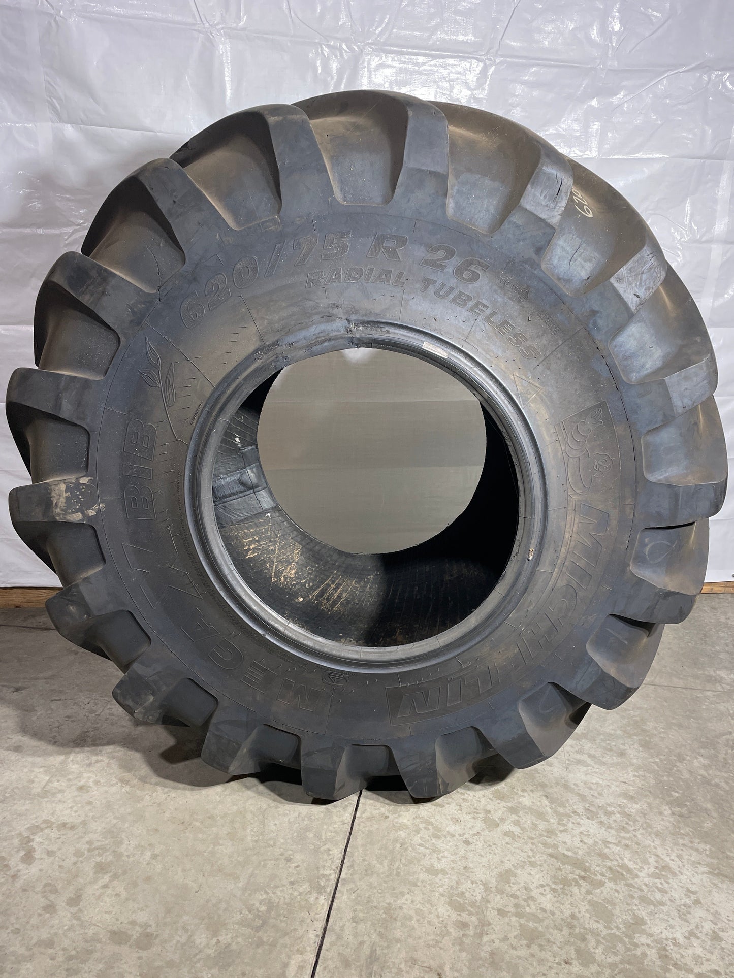 620/75R26 MICHELIN MEGAXBIB #6013