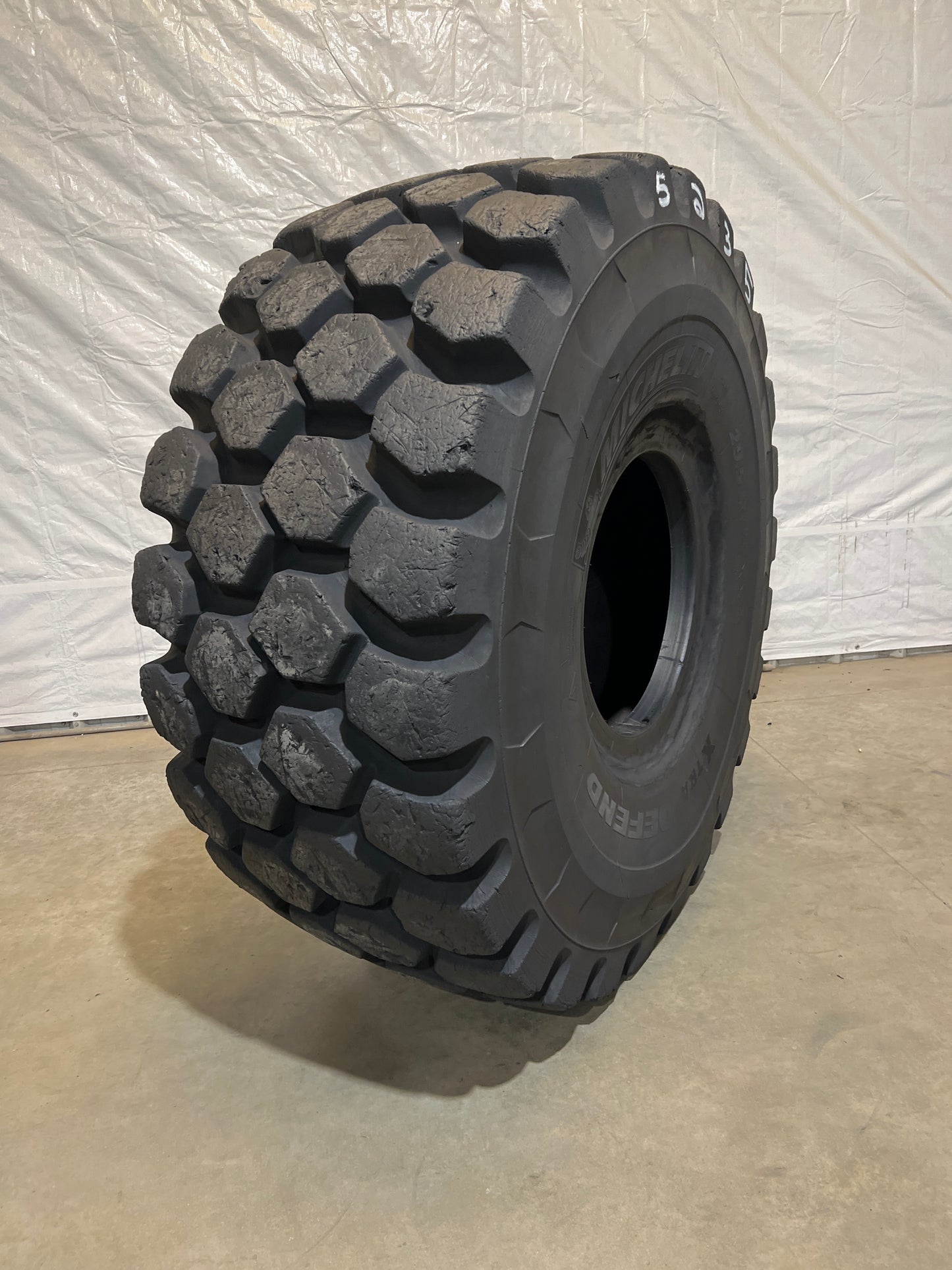 29.5R25 MICHELIN XTRA DEFEND