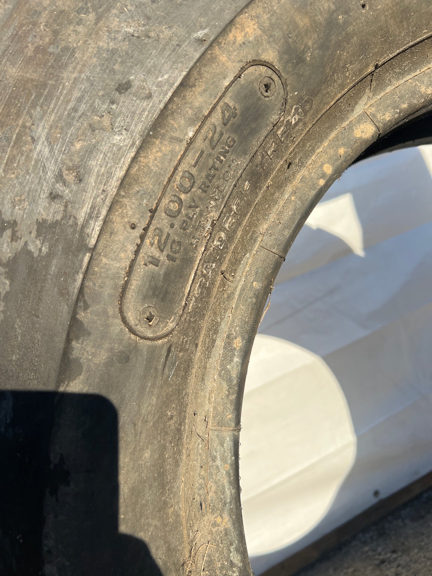 12.00R24 BRIDGESTONE M LUG S FORKLIFT 16 PLY #1834