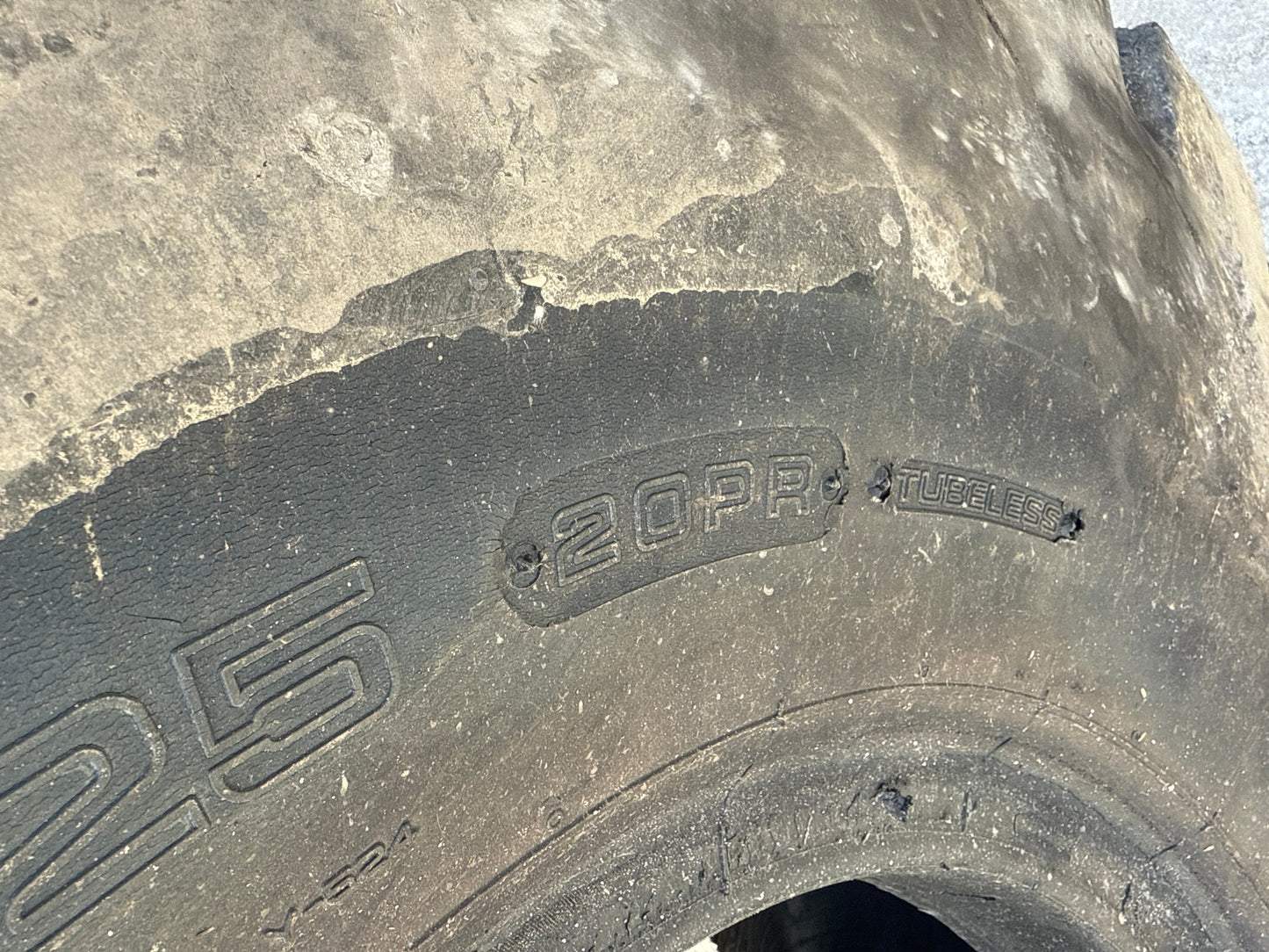 23.5-25 YOKOHAMA Y-524 #8460