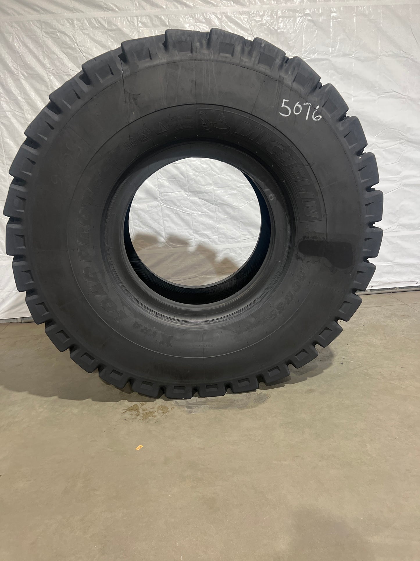 24.00R35 MICHELIN XTRA LOAD PROTECT E-4 #5076