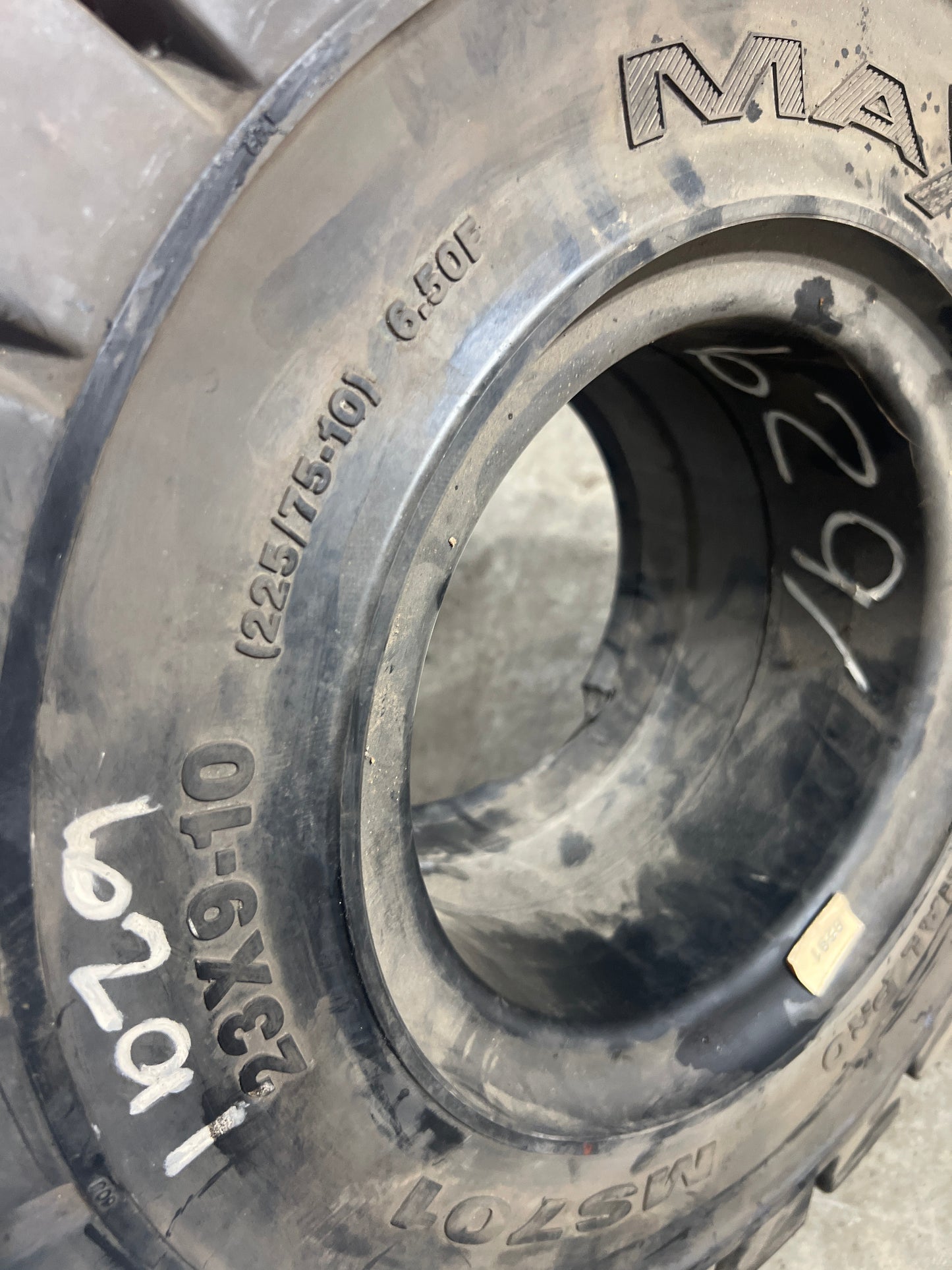 23x9-10 MAXAM INDUSTRIAL PRO MS701 #6291